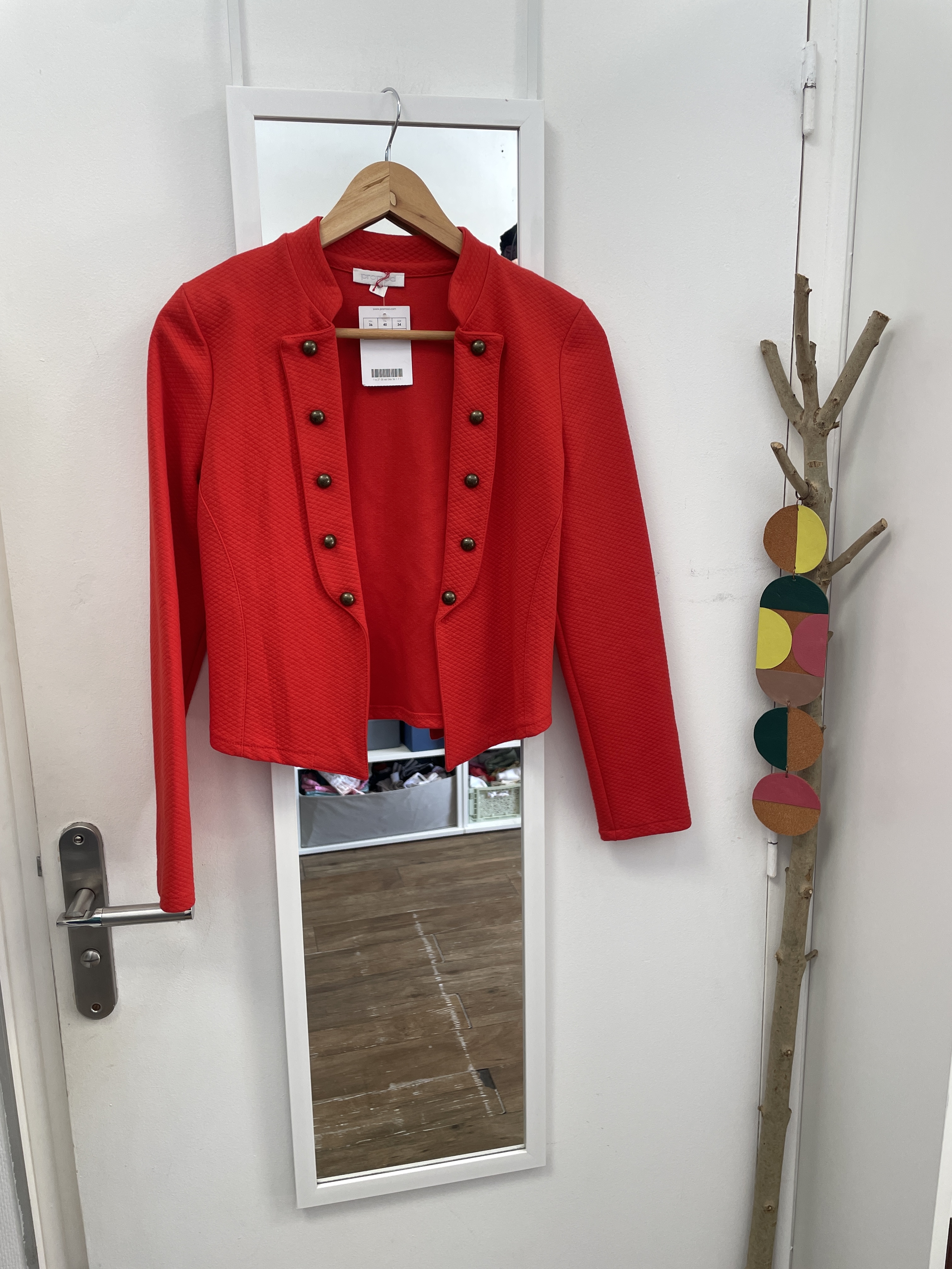 pimkie, veste, seconde main, friperie, vêtements, prêt à porter, marque française, tailleur, kapsule promod