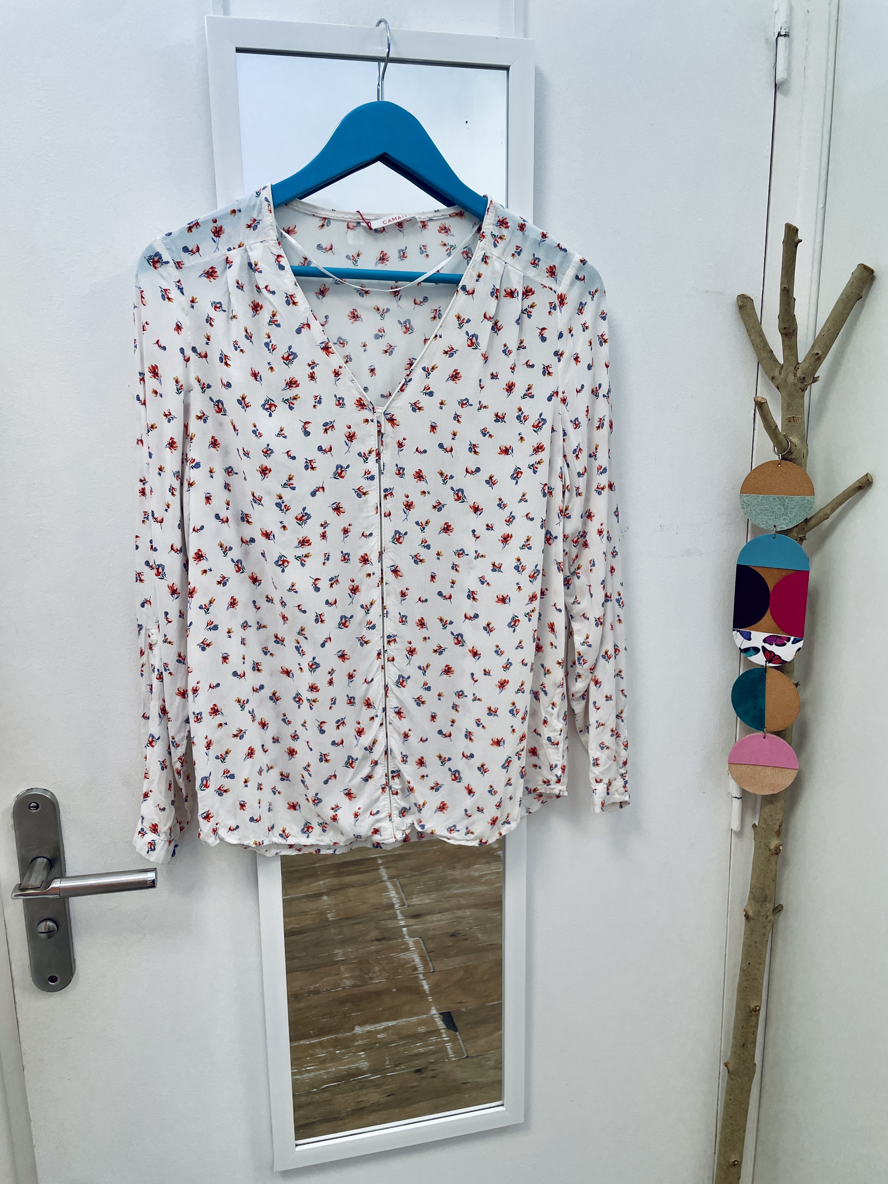 blouse, chemise, marque française, vêtement, prêt à porter, seconde main, friperie, kapsule éphémère, camaïeu