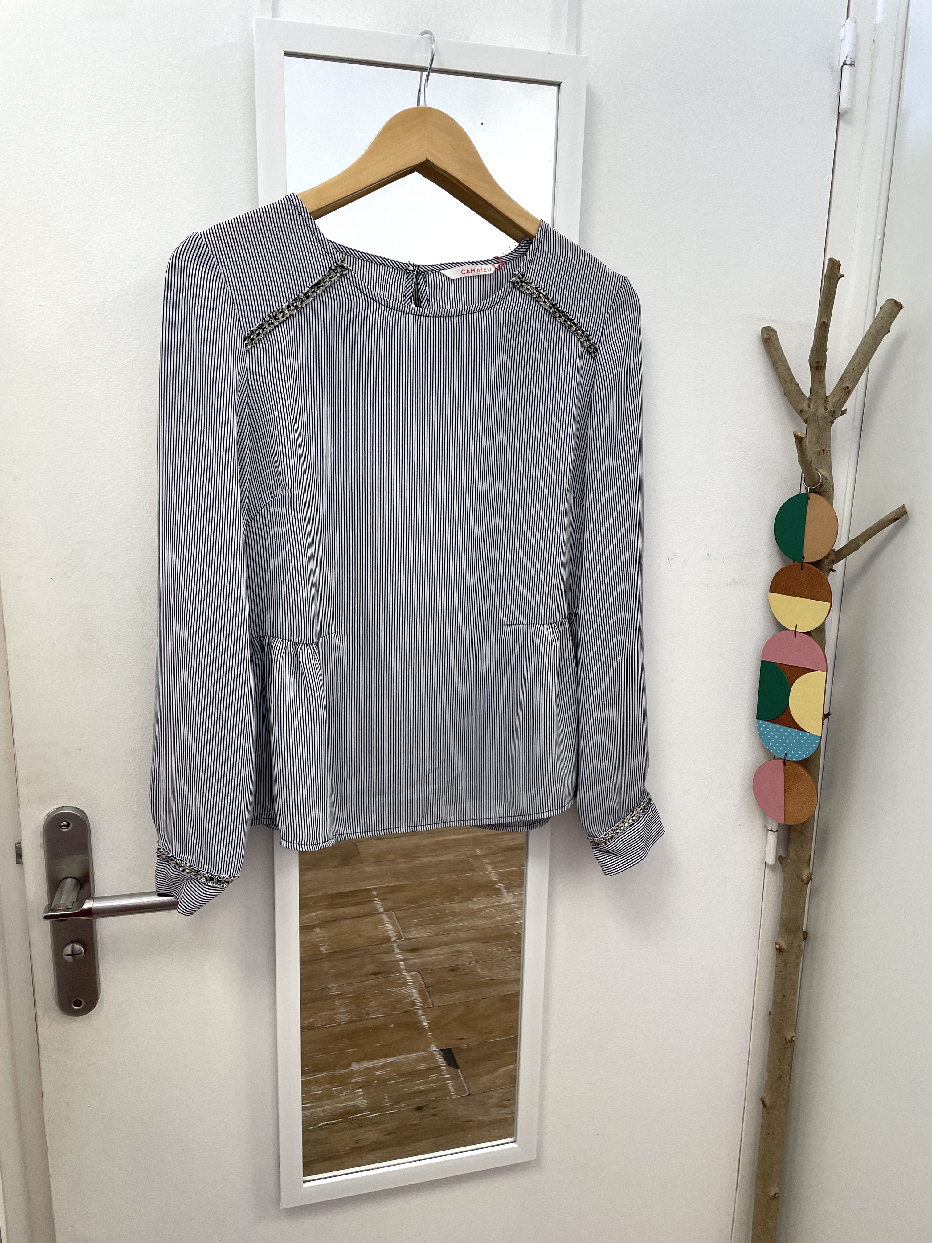blouse, chemise, marque française, vêtement, prêt à porter, seconde main, friperie, kapsule éphémère, camaïeu