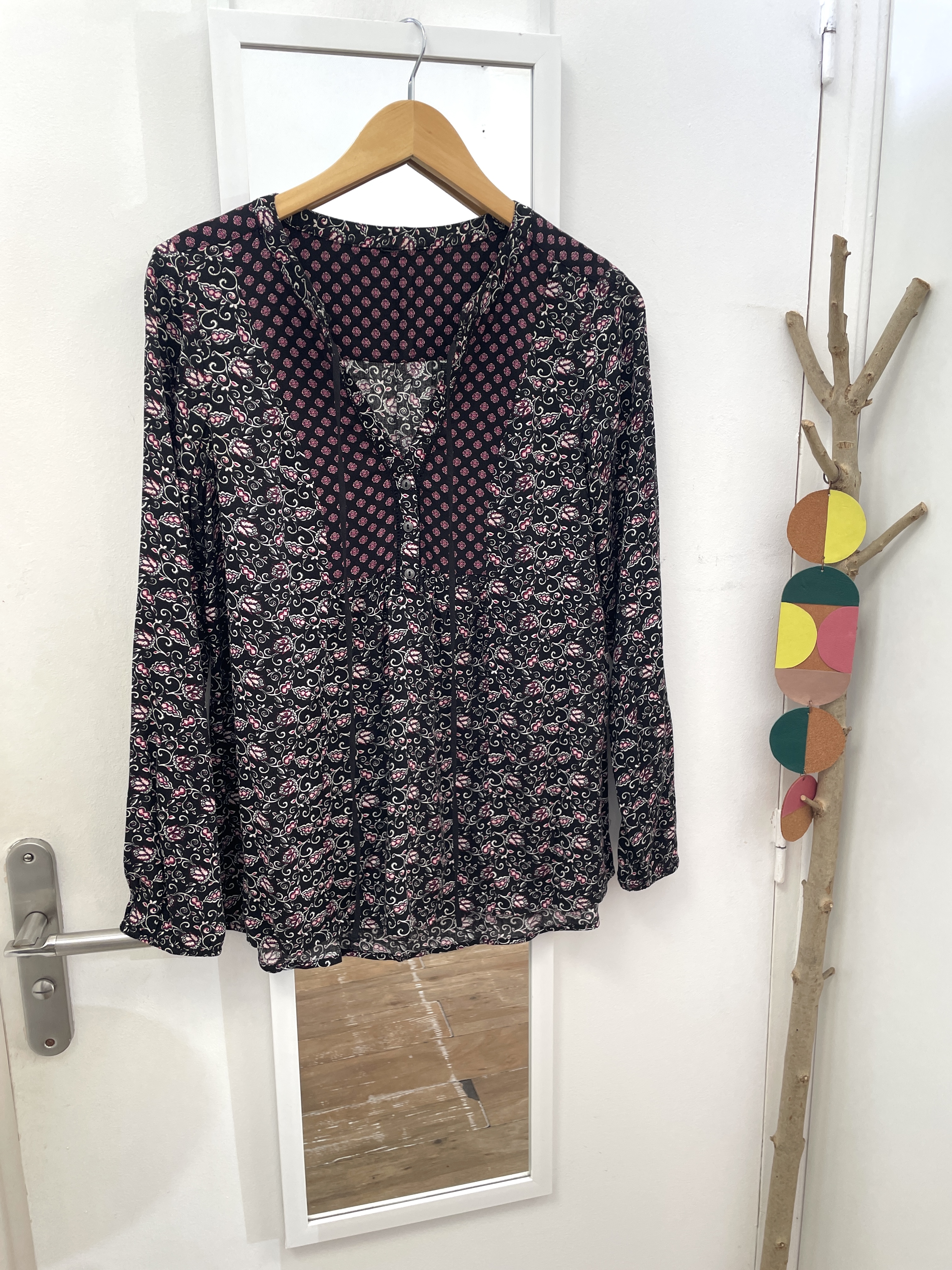blouse, chemise, marque française, vêtement, prêt à porter, seconde main, friperie, kapsule éphémère, armand thiery