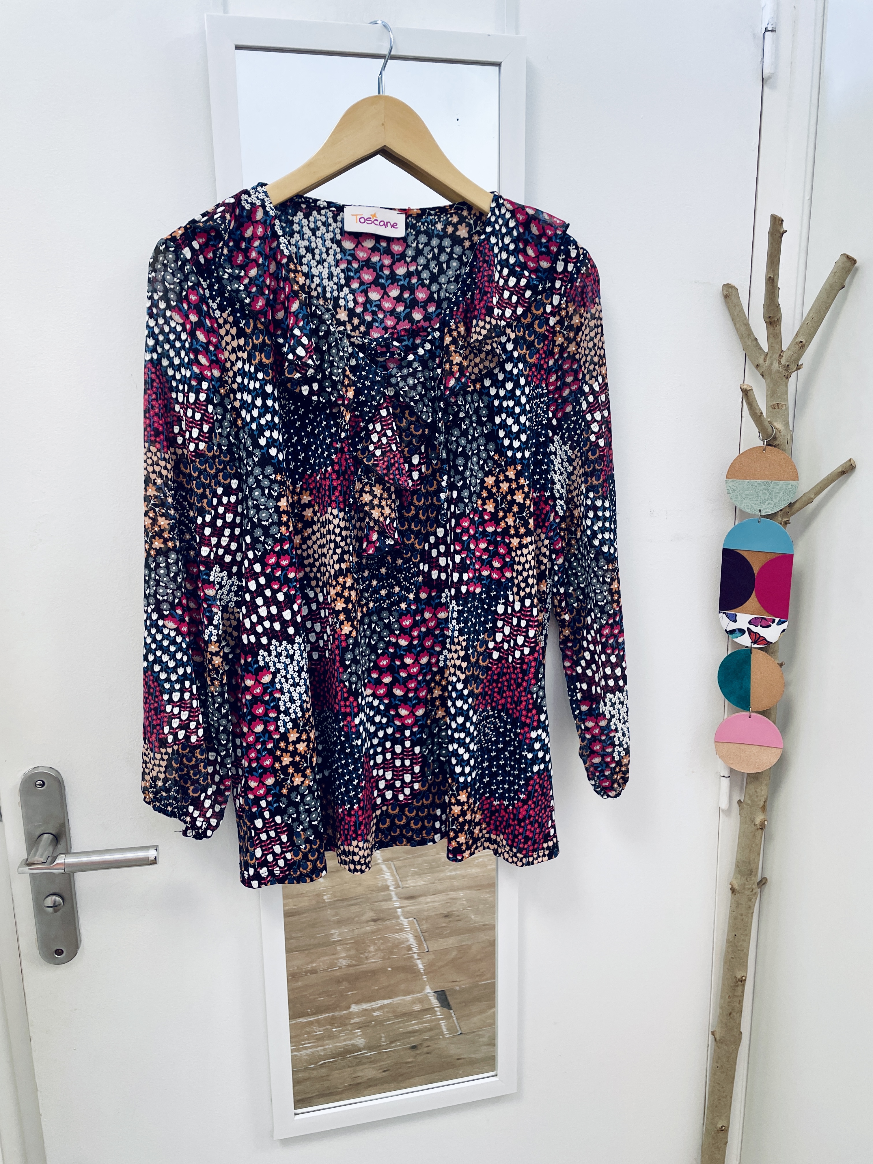 blouse, chemise, marque française, vêtement, prêt à porter, seconde main, friperie, vêtement d'occasion, grande taille, kapsule éphémère, toscane