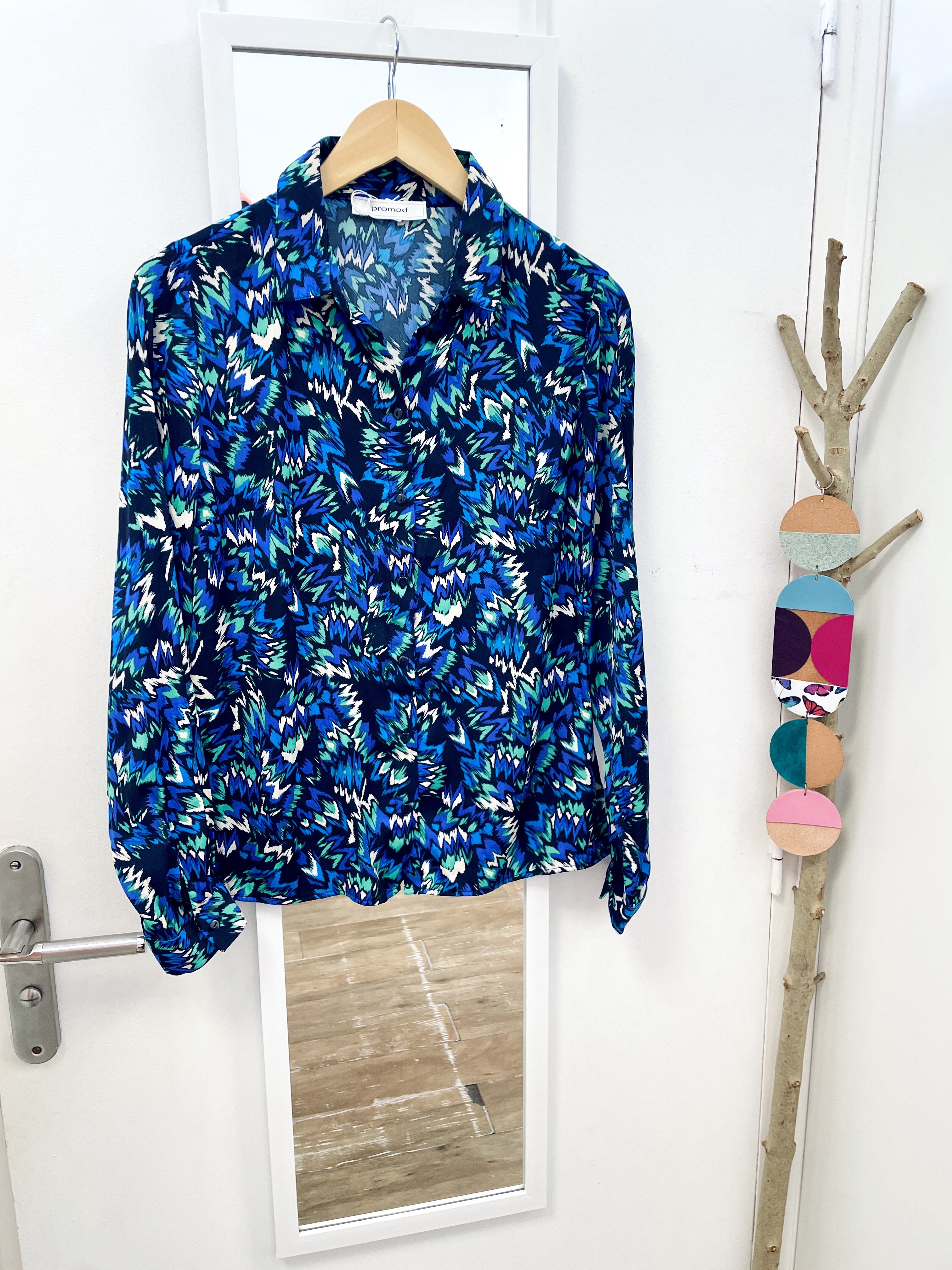 blouse, chemise, marque française, vêtement, prêt à porter, seconde main, friperie, kapsule éphémère, promod