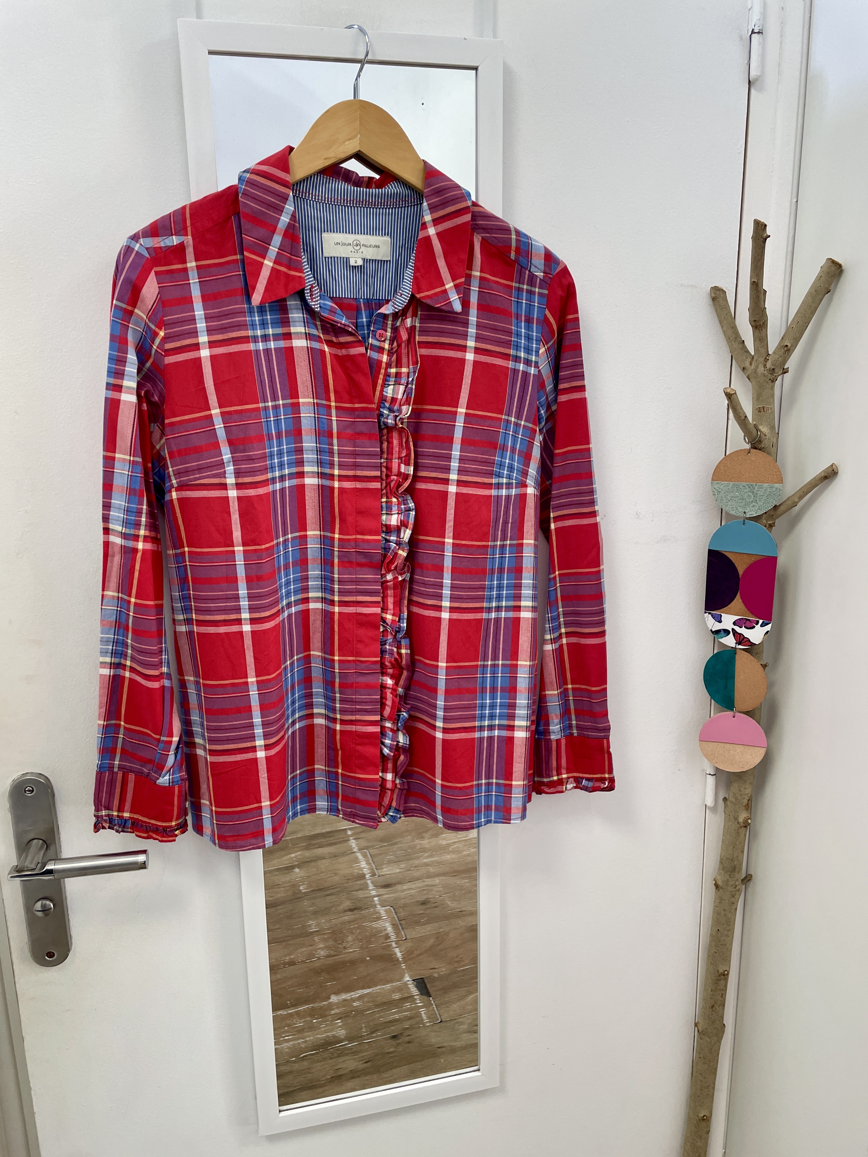 blouse, chemise, marque française, vêtement, prêt à porter, seconde main, friperie, kapsule éphémère, un jour ailleurs