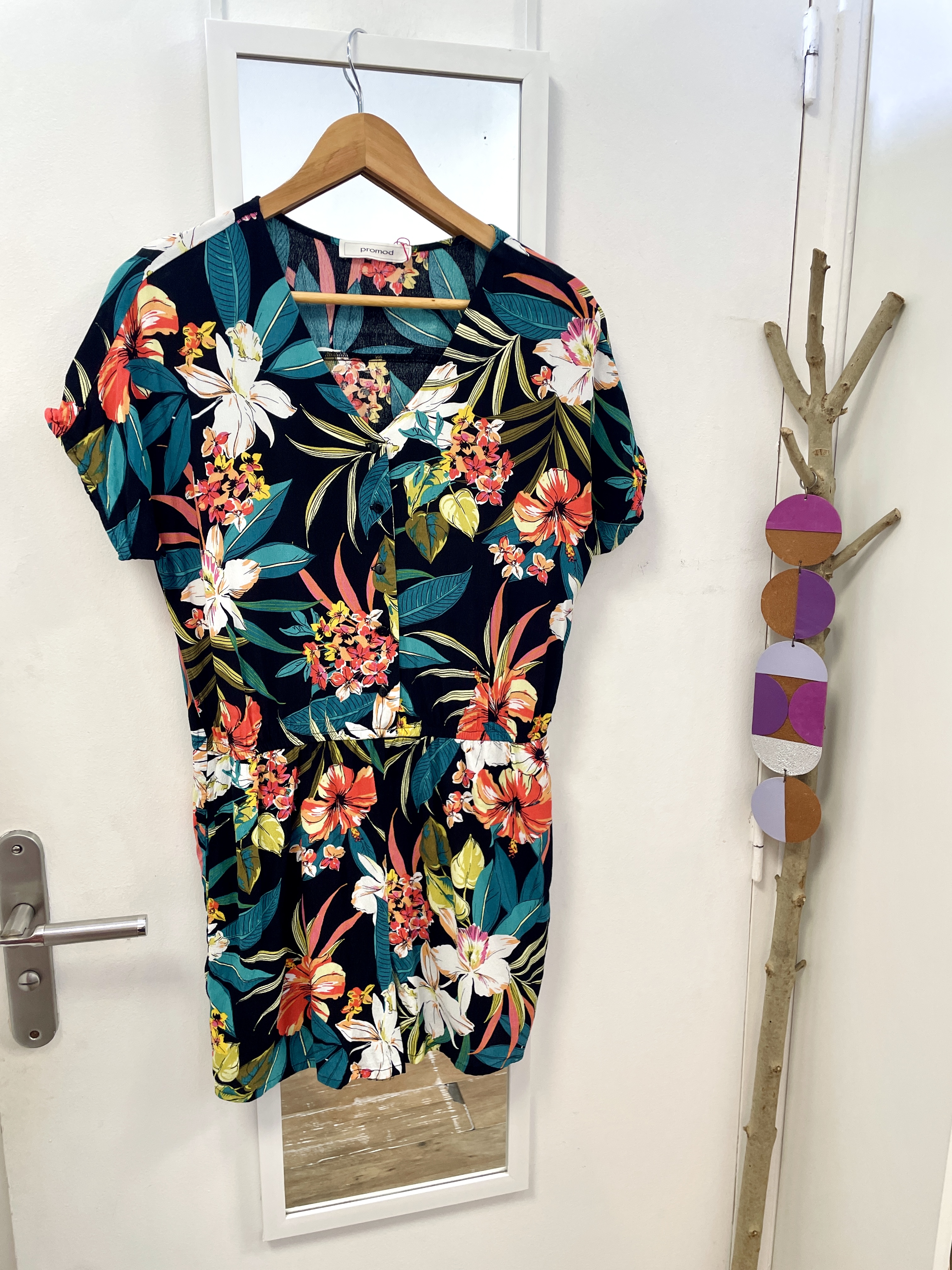 salopette, combishort, combinaison, vêtements d'occasion, friperie, seconde main, mode durable, prêt à porter, boutique nantaise, kapsule éphémère, promod