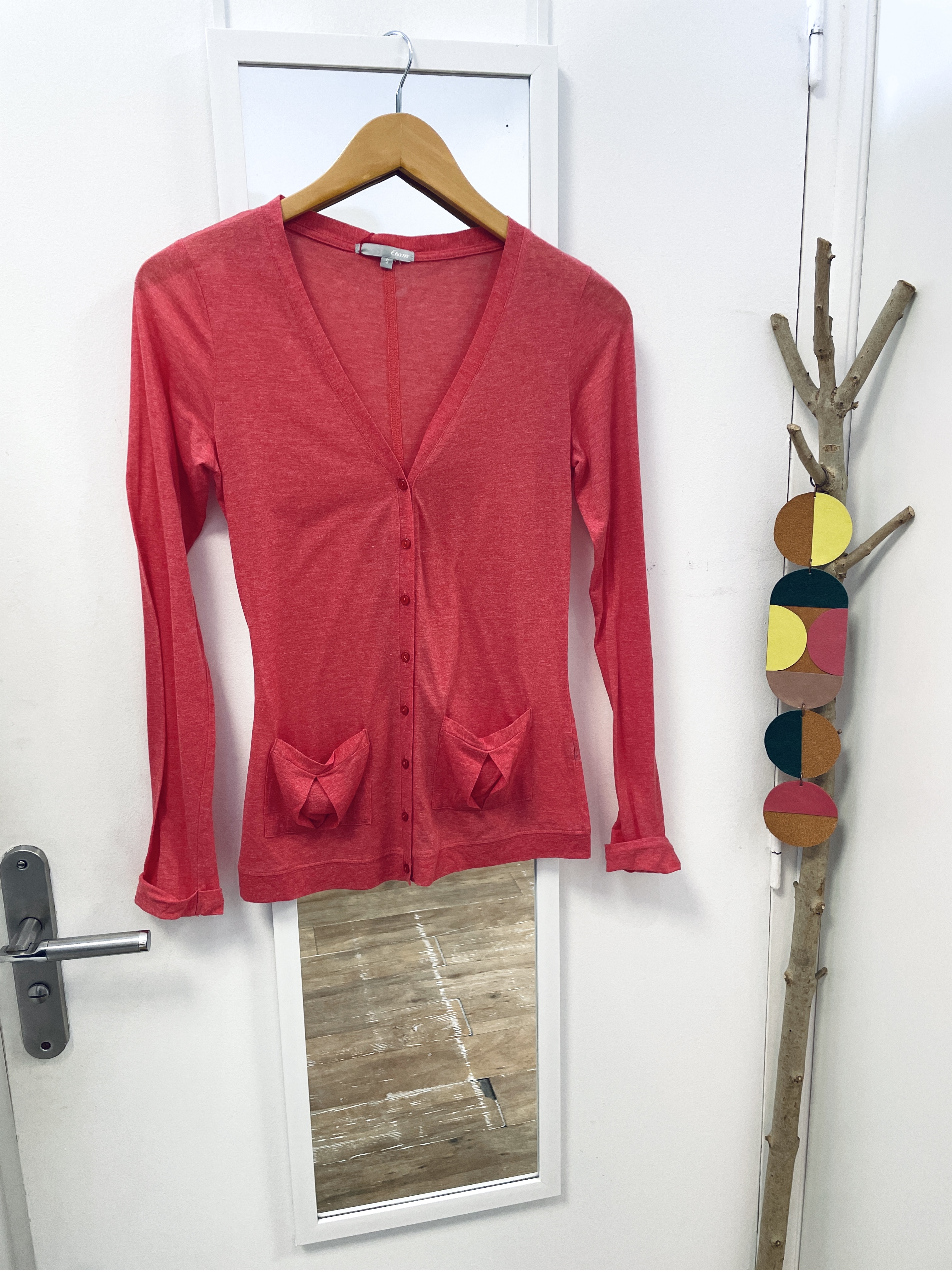 gilet, vêtement, prêt à porter, seconde main, friperie, mode éthique, marque française, kapsule ephemere, etam