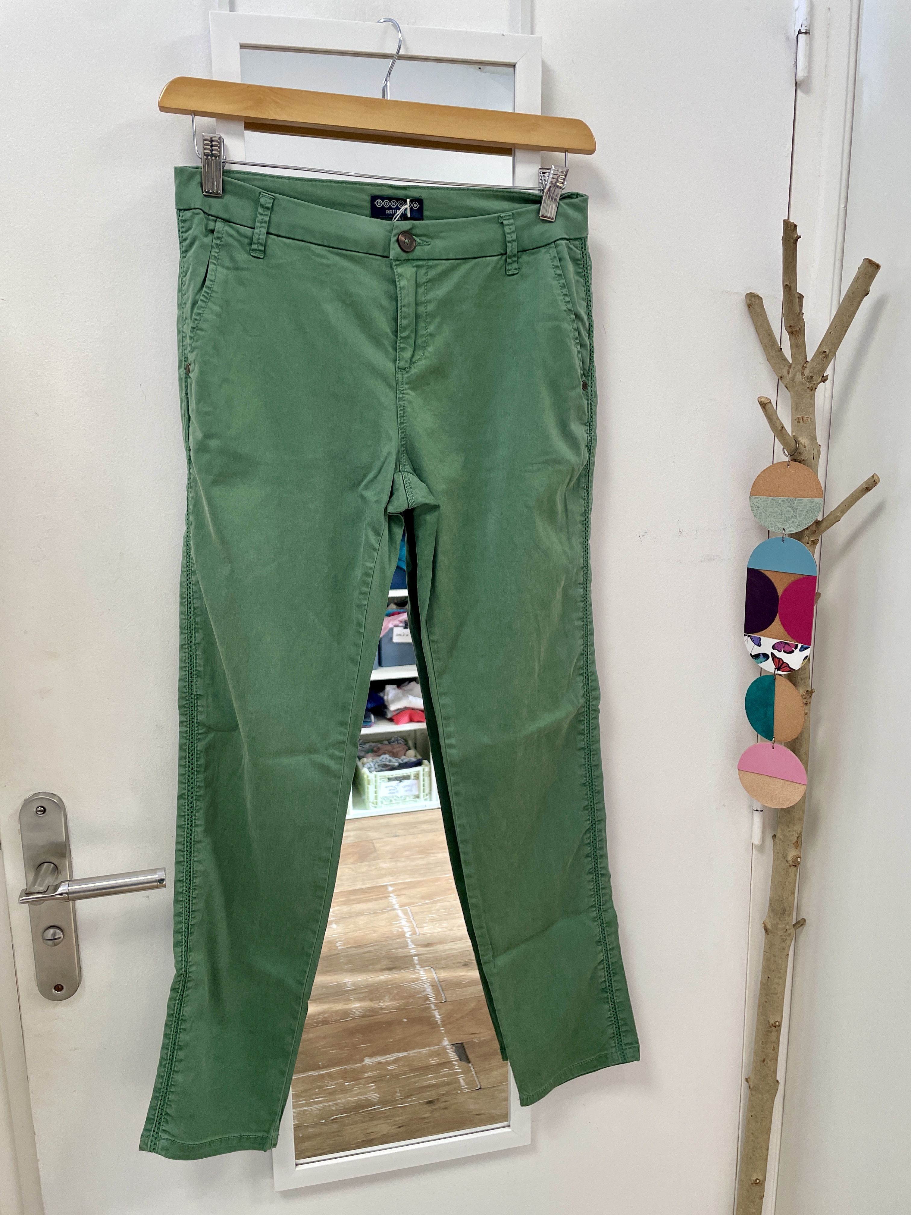 pantalon, mode, vêtements, prêt à porter, friperie, seconde main, marque française, kapsule ephemere, bonobo, chino