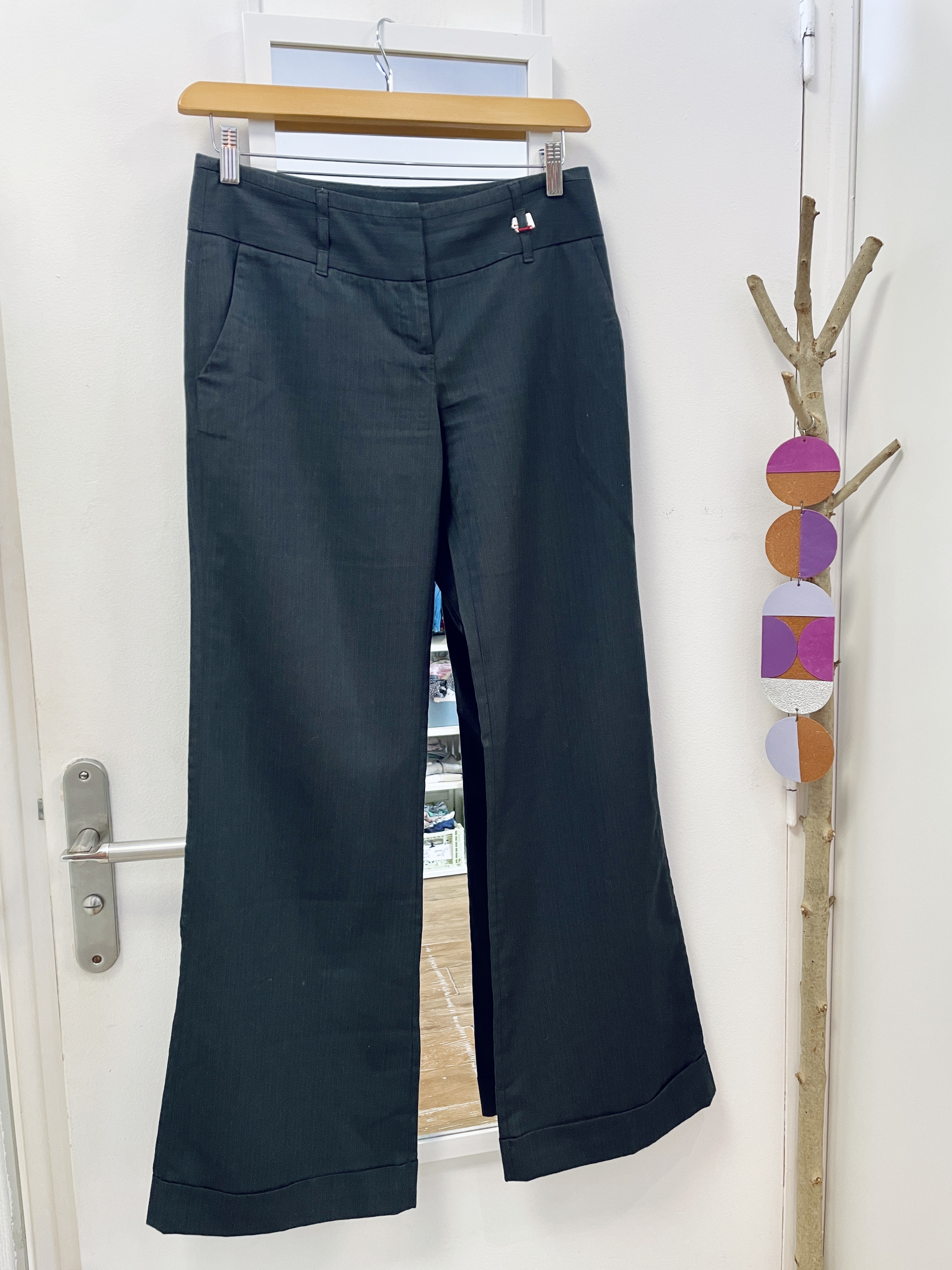 pantalon, mode, vêtements, prêt à porter, friperie, seconde main, marque française, kapsule ephemere, cache cache