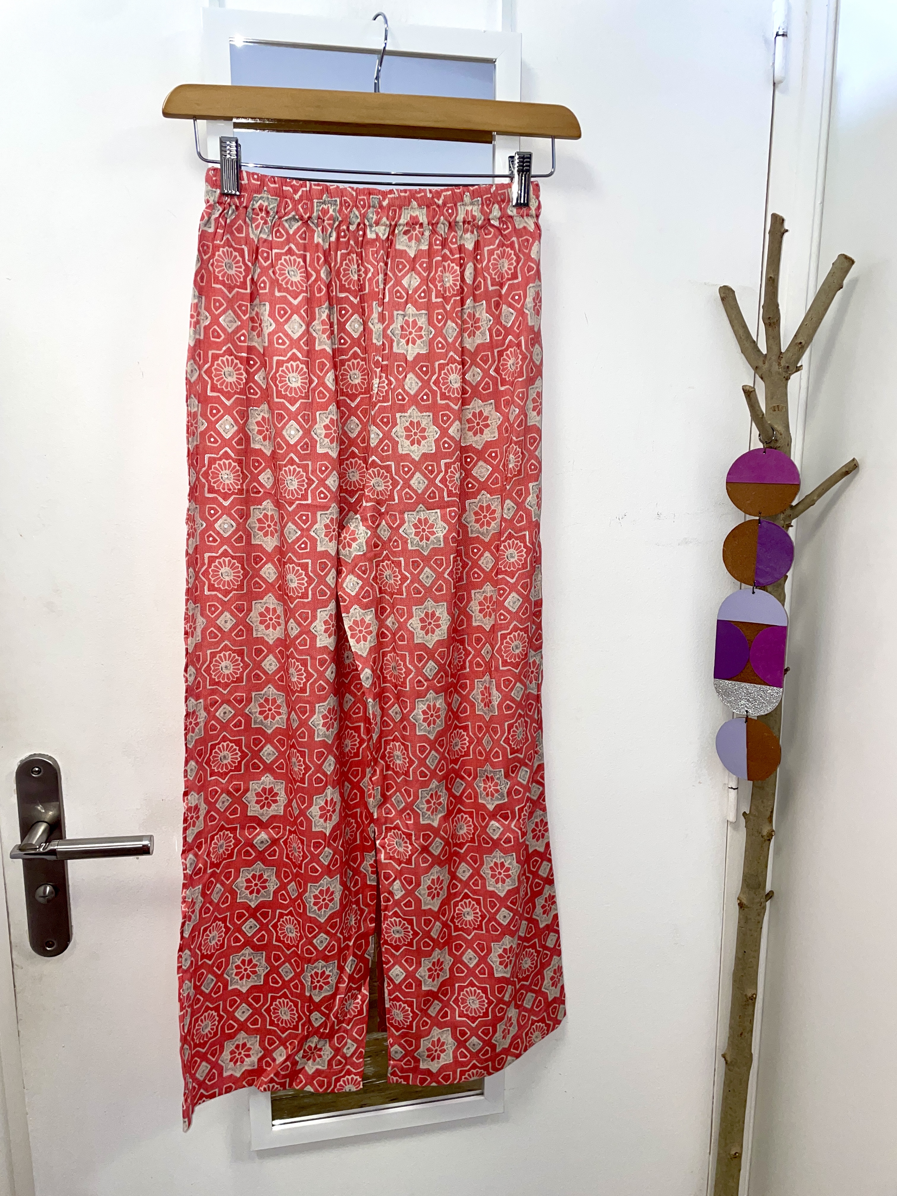 pantalon, mode, vêtements, prêt à porter, friperie, seconde main, marque française, kapsule ephemere, pimkie