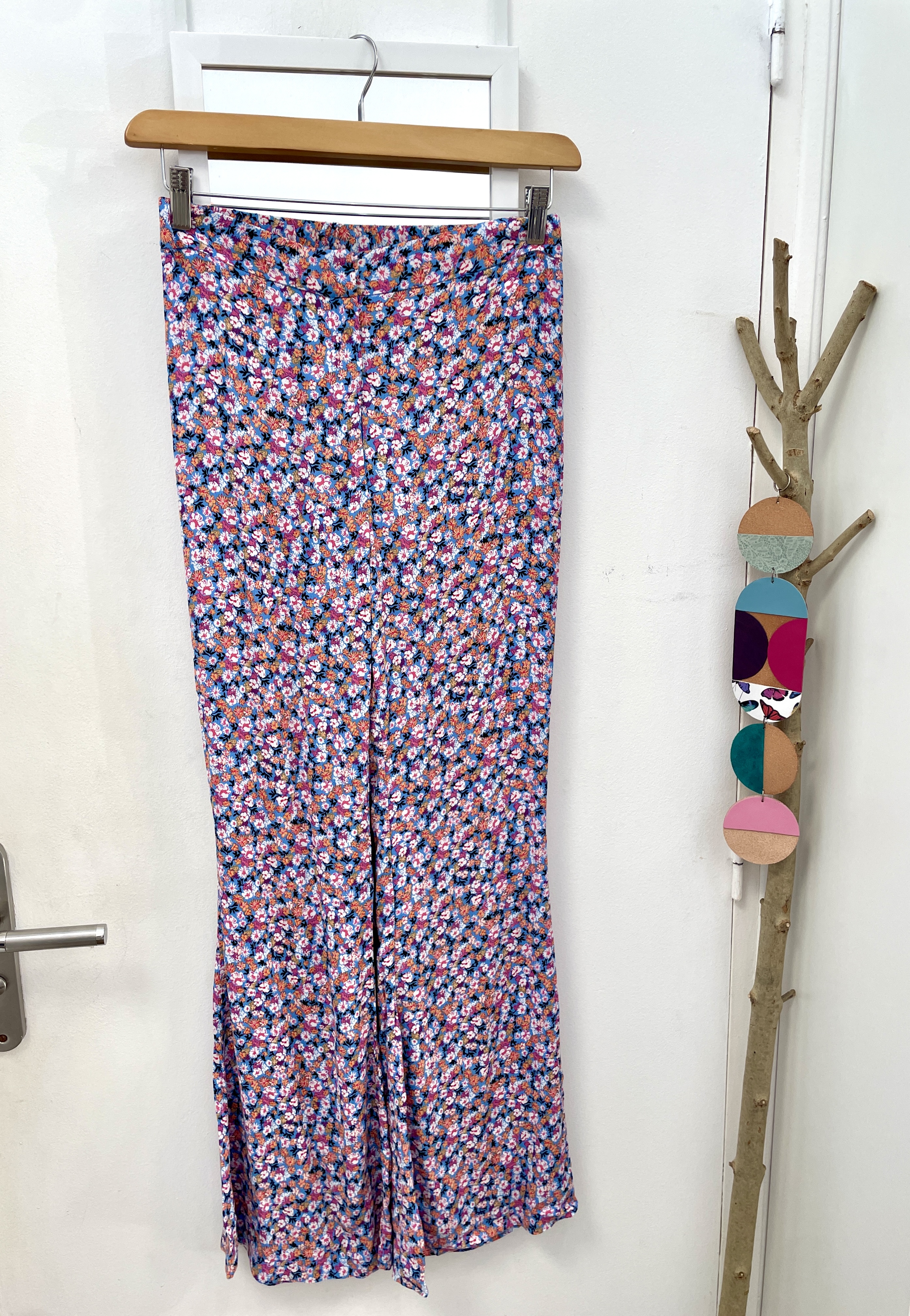 pantalon, mode, vêtements, prêt à porter, friperie, seconde main, marque française, kapsule ephemere, pimkie