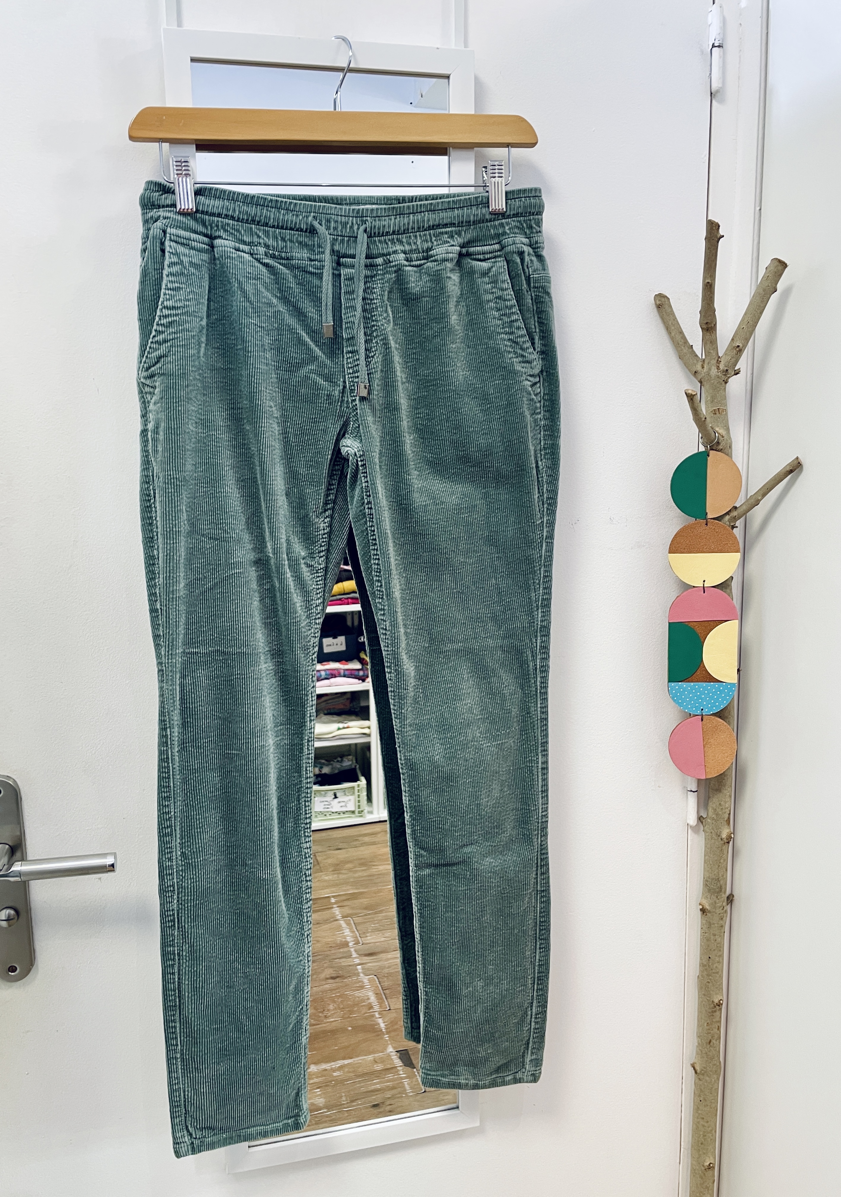 palazzo, pantalon, jean, seconde main, mode durable, friperie, vêtement d'occasion, boutique nantaise, kapsule éphémère, velours, red button