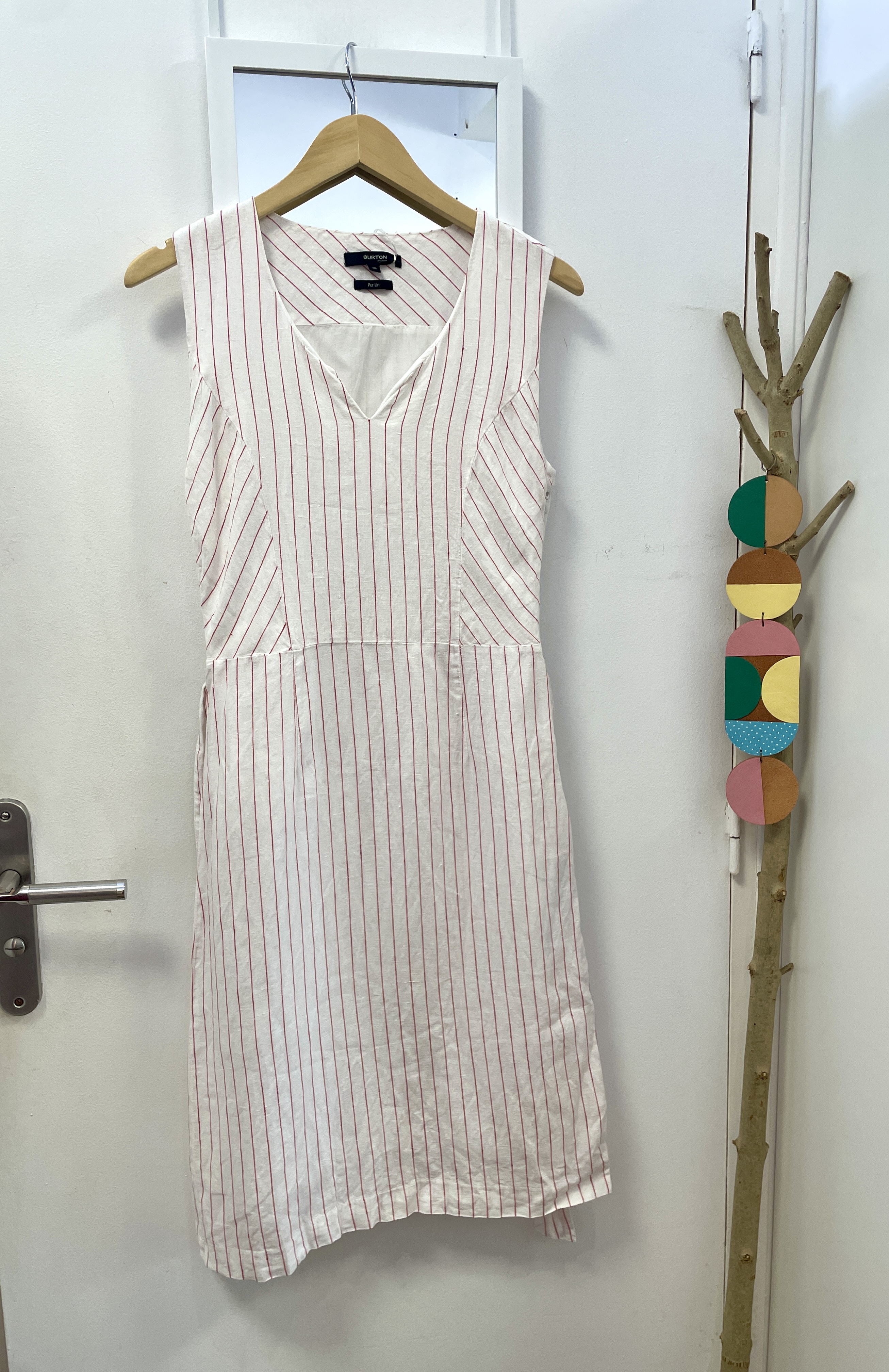 robe, friperie, seconde main, vêtement d'occasion, mode durable, prêt à porter, éthique, boutique, nantes, kapsule éphémère, burton, lin