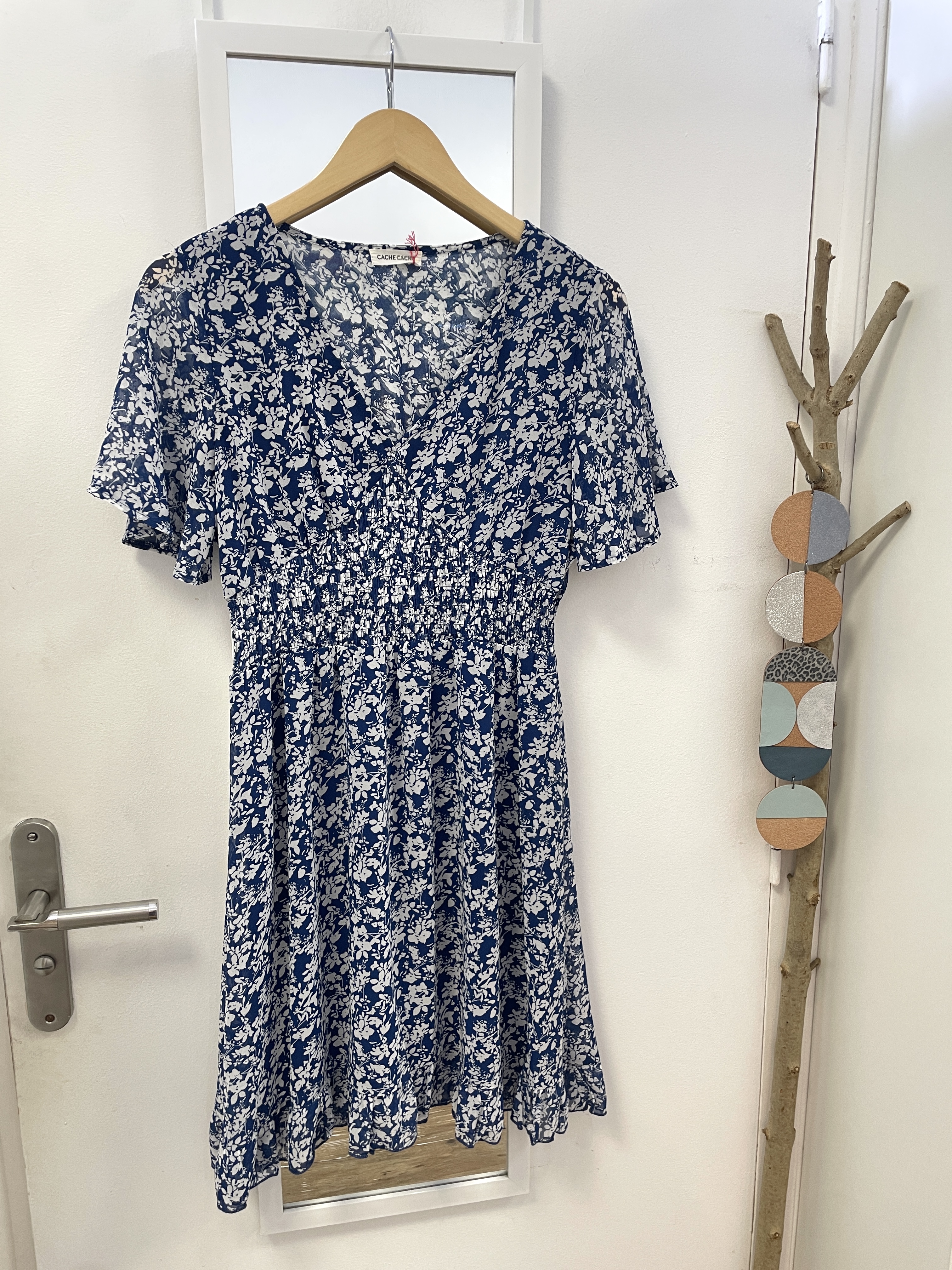 robe , friperie, seconde main, vêtement d'occasion, mode durable, prêt à porter, éthique, boutique, nantes, kapsule éphémère, cache cache