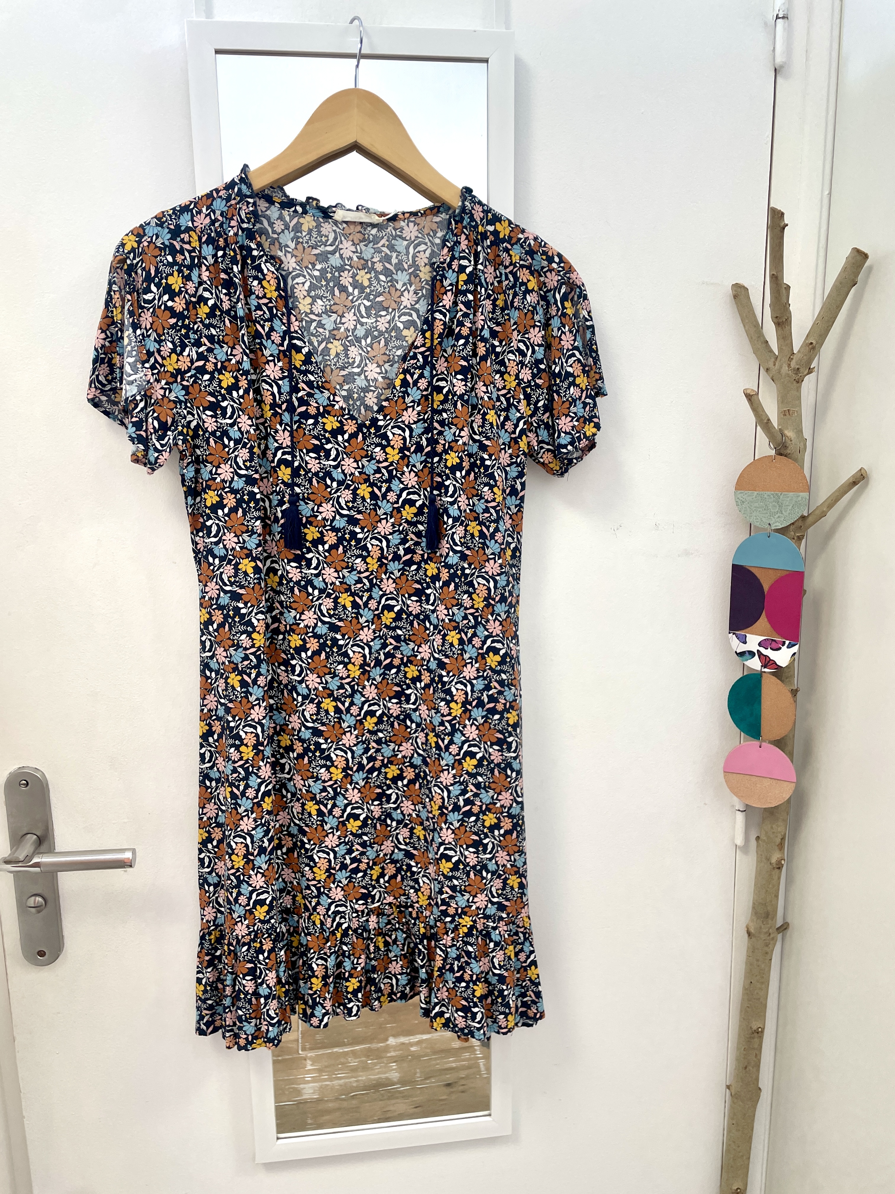 robe, seconde main, friperie, vêtements, prêt à porter, mode, kapsule éphémère, cache cache