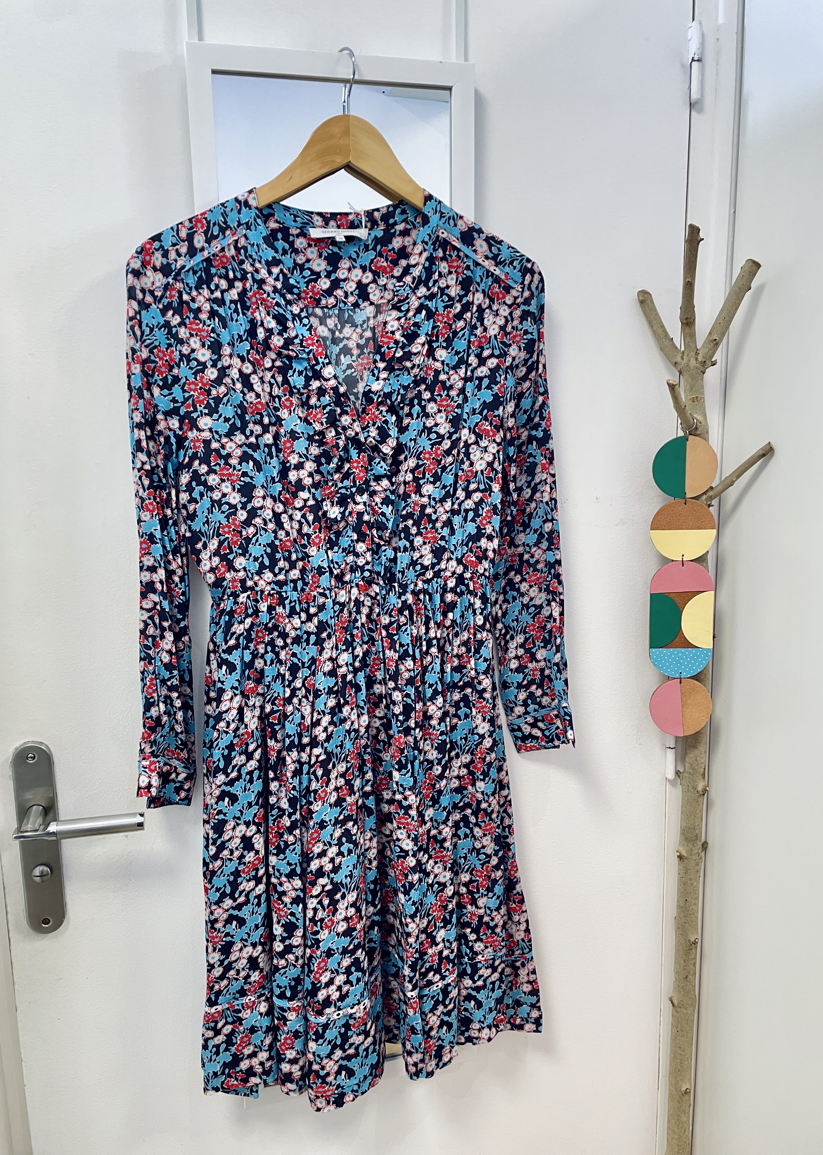 robe, seconde main, friperie, vêtements, prêt à porter, mode, kapsule éphémère, gérard darel