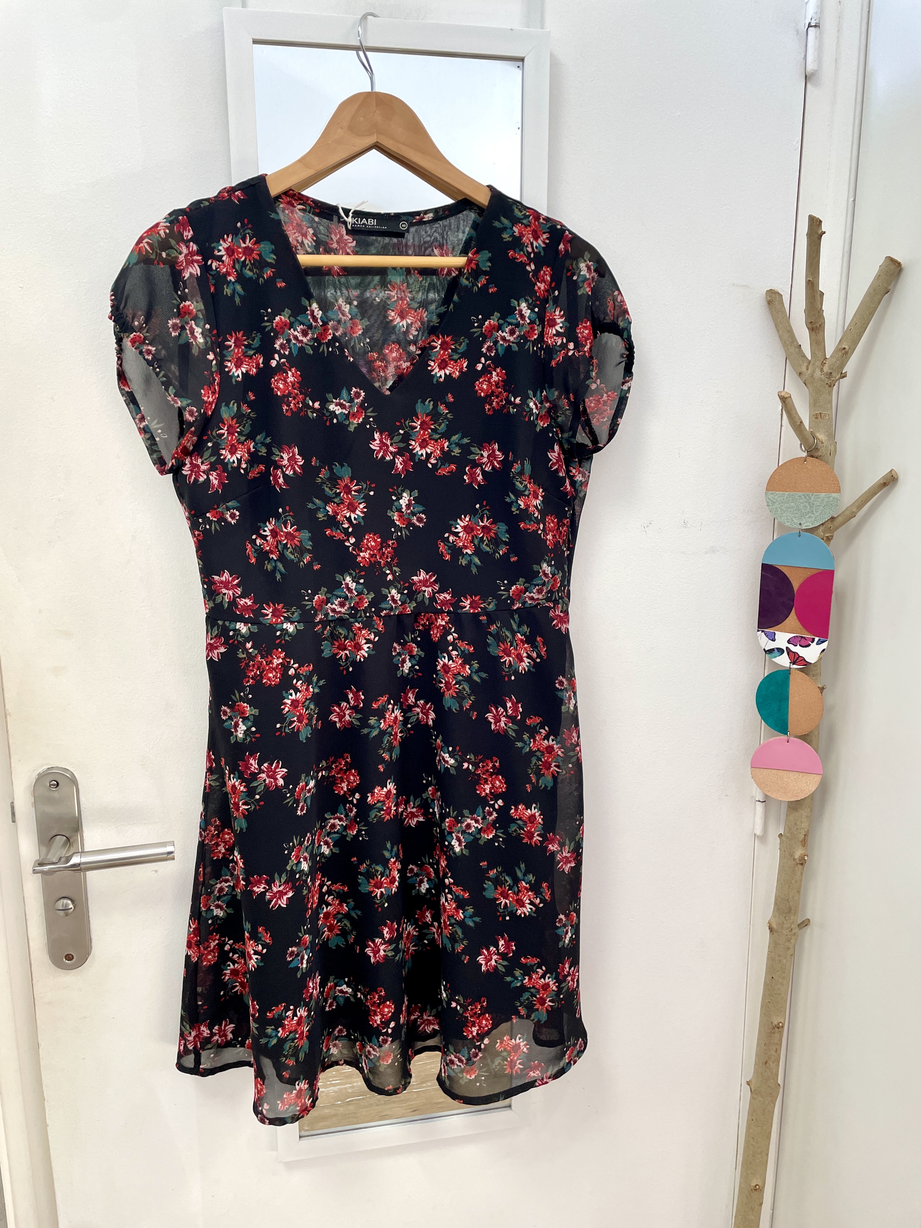 robe, friperie, seconde main, vêtement d'occasion, mode durable, prêt à porter, éthique, boutique, nantes, kapsule éphémère, kiabi