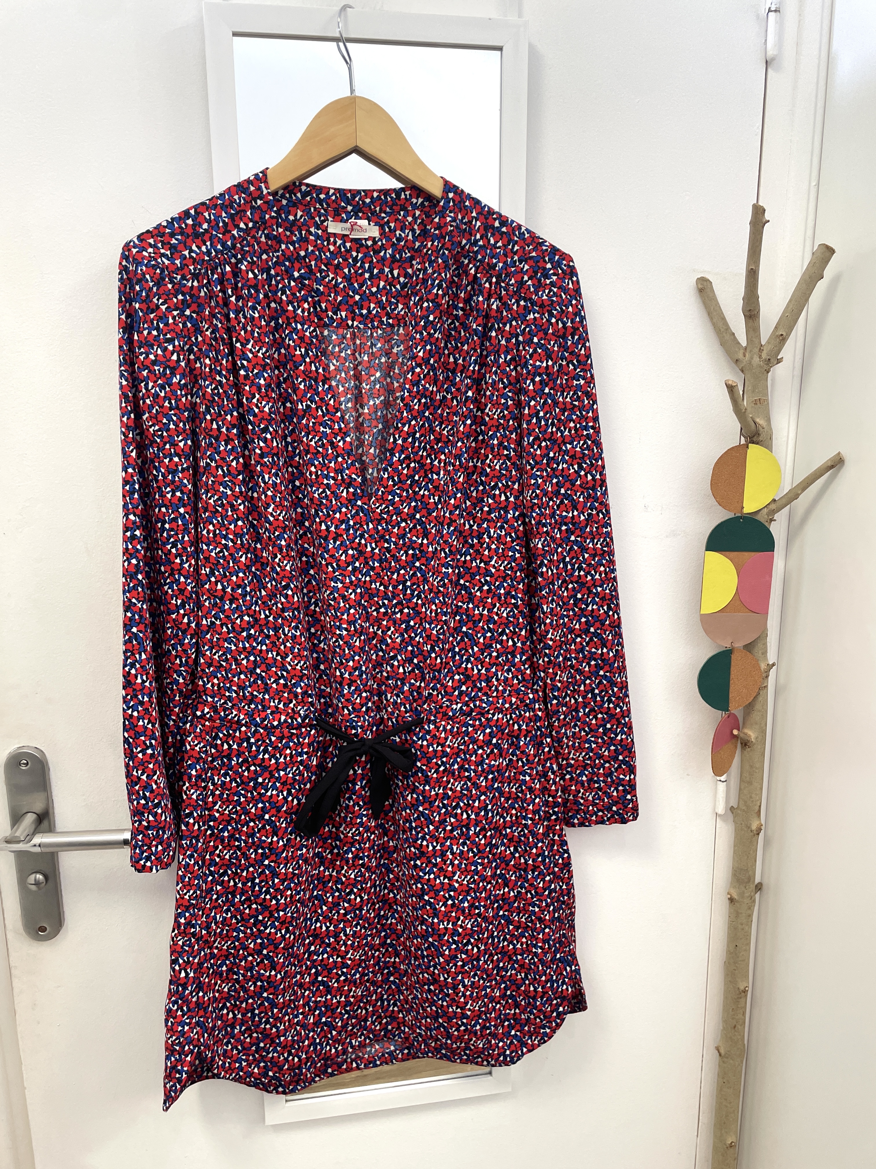 robe, seconde main, friperie, prêt à porter, vêtements, mode, marque française, vêtement d'occasion, kapsule éphémère, grande taille, promod