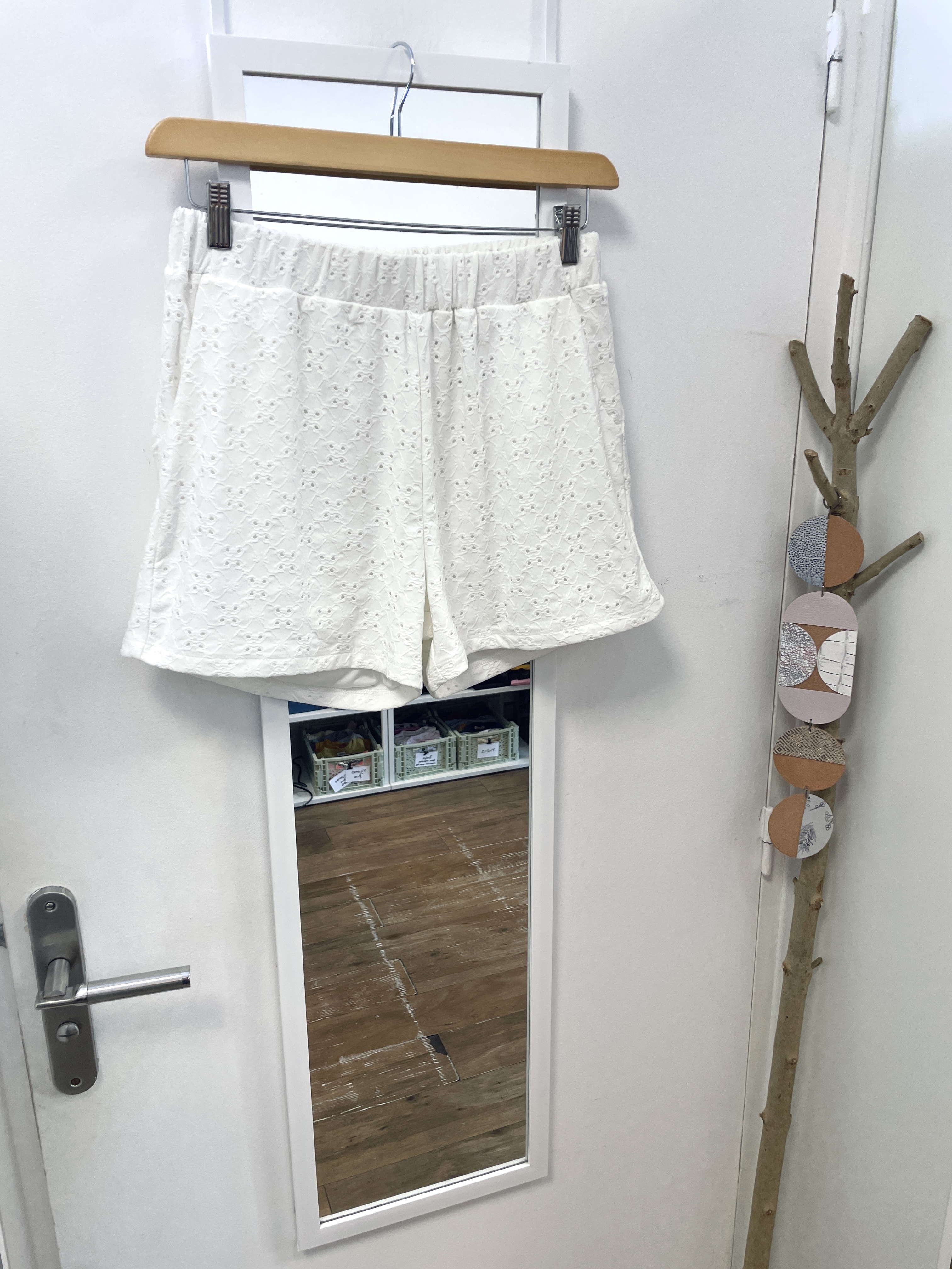 short, friperie, seconde main, vêtements, prêt à porter, mode, marque française, jdy