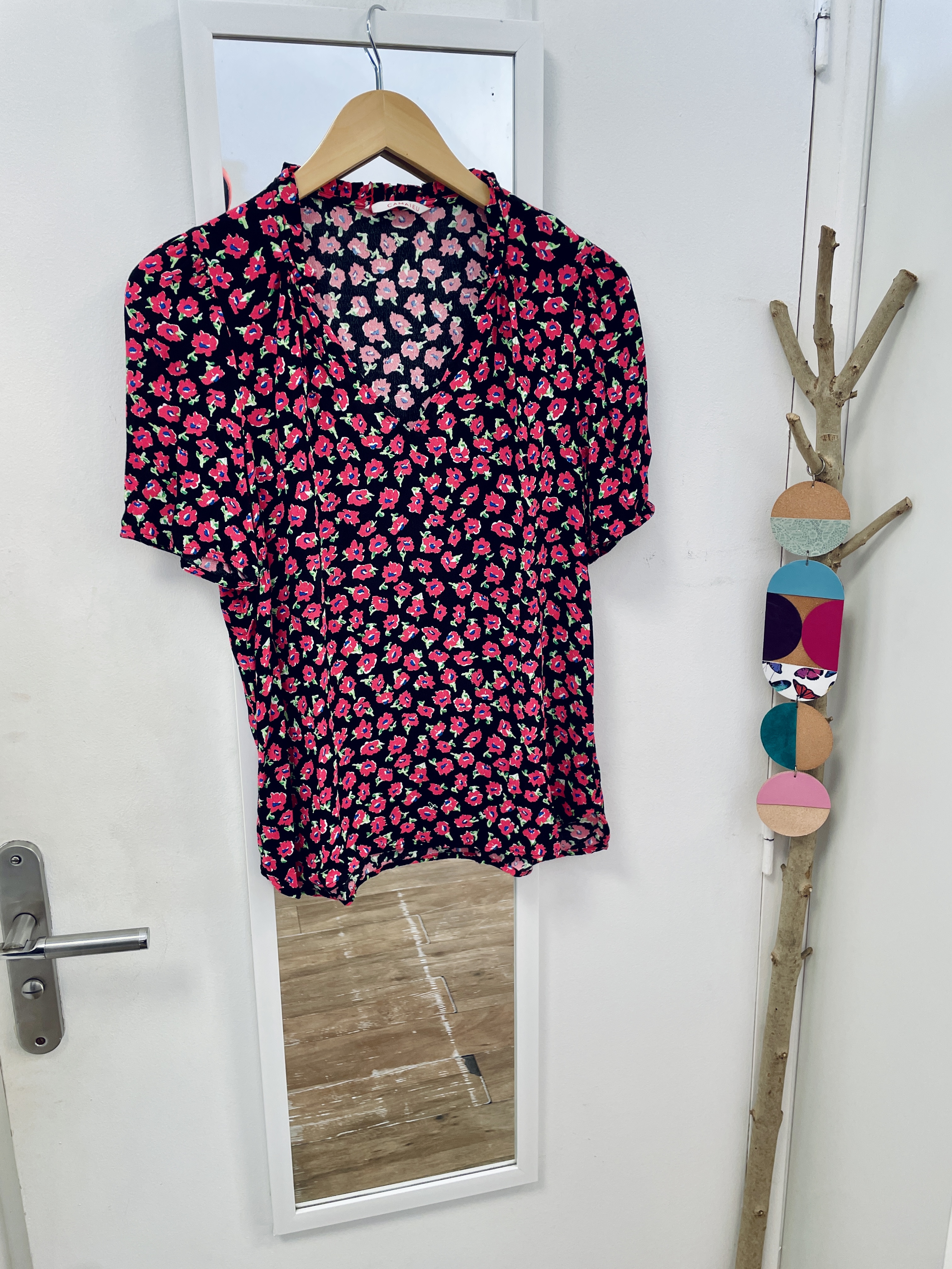 top, tee-shirt, débardeur, haut, prêt à porter, mode, vêtements, friperie, seconde main, camaïeu