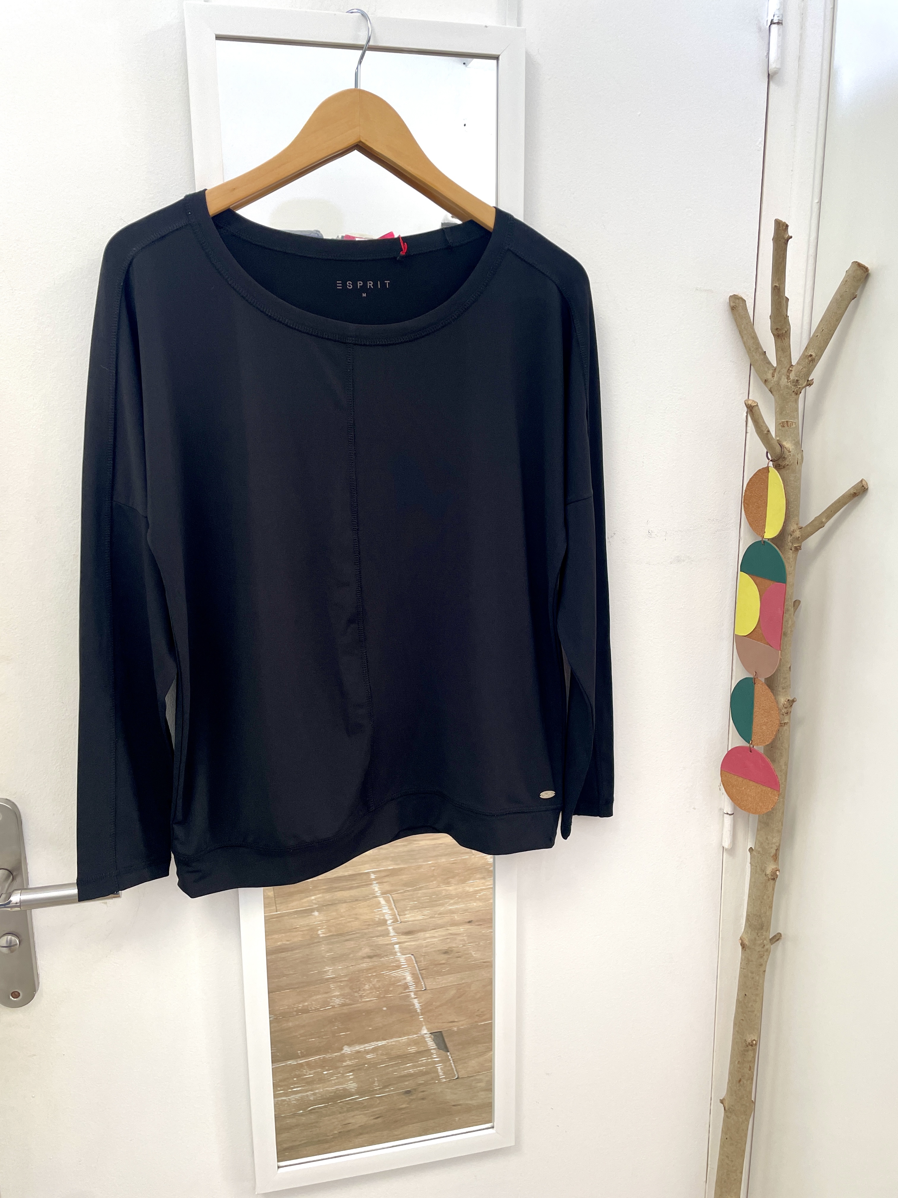 blouse, chemise, marque française, vêtement, prêt à porter, seconde main, friperie, kapsule éphémère, esprit