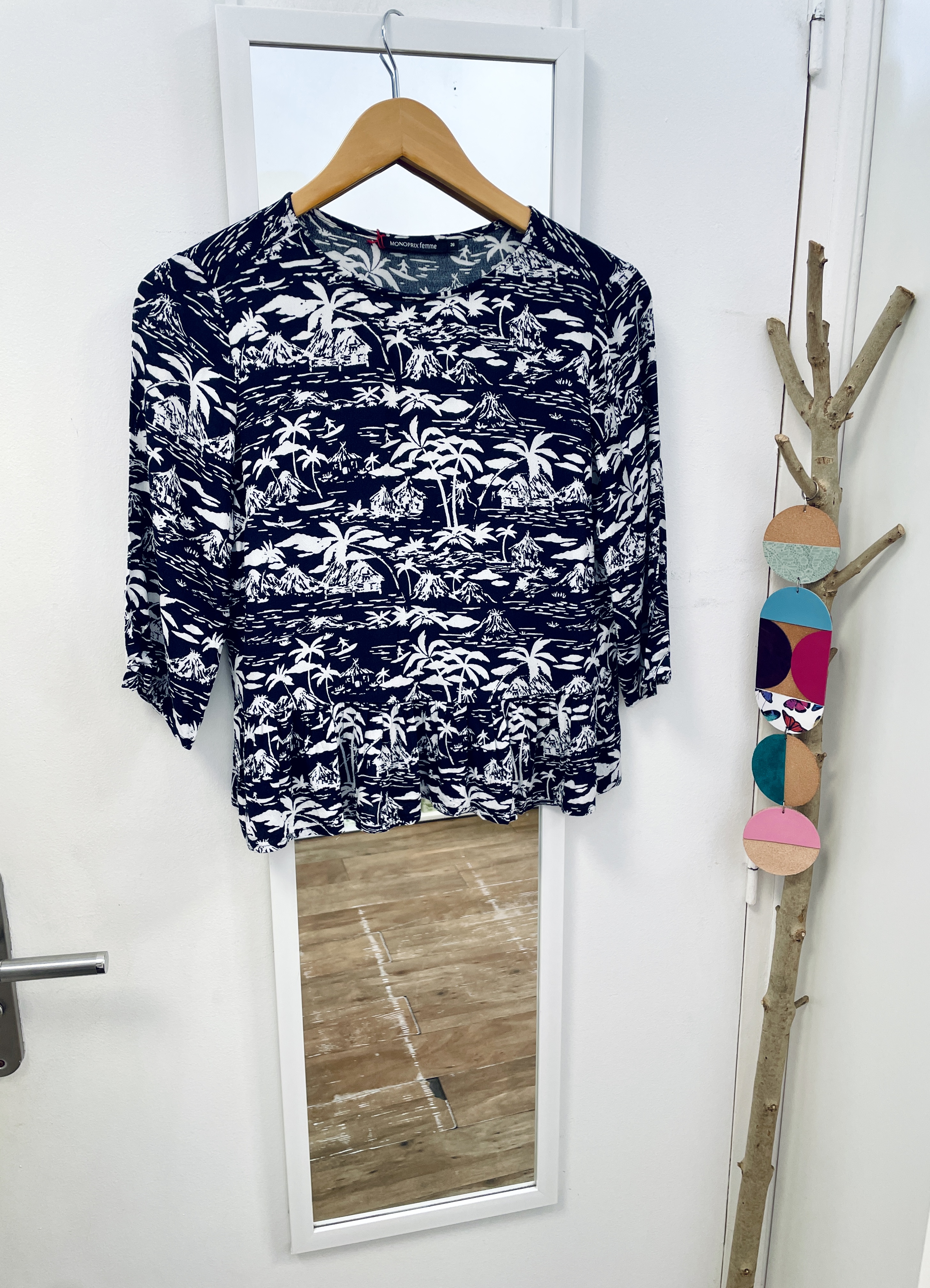blouse, chemise, seconde main, friperie, vêtement d'occasion, mode durable, marque française, nantes, kapsule éphémère, monoprix