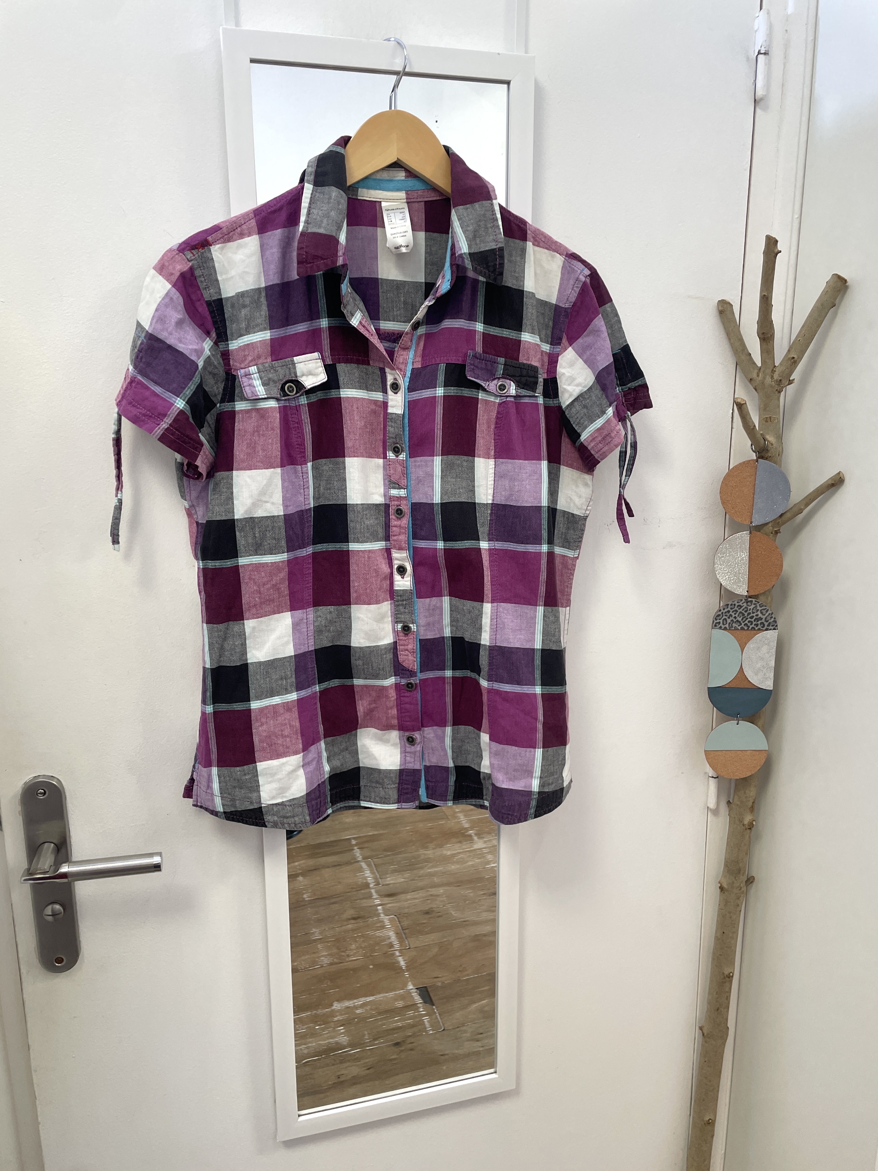 top, tee-shirt, débardeur, haut, prêt à porter, mode, vêtements, friperie, seconde main, quechua