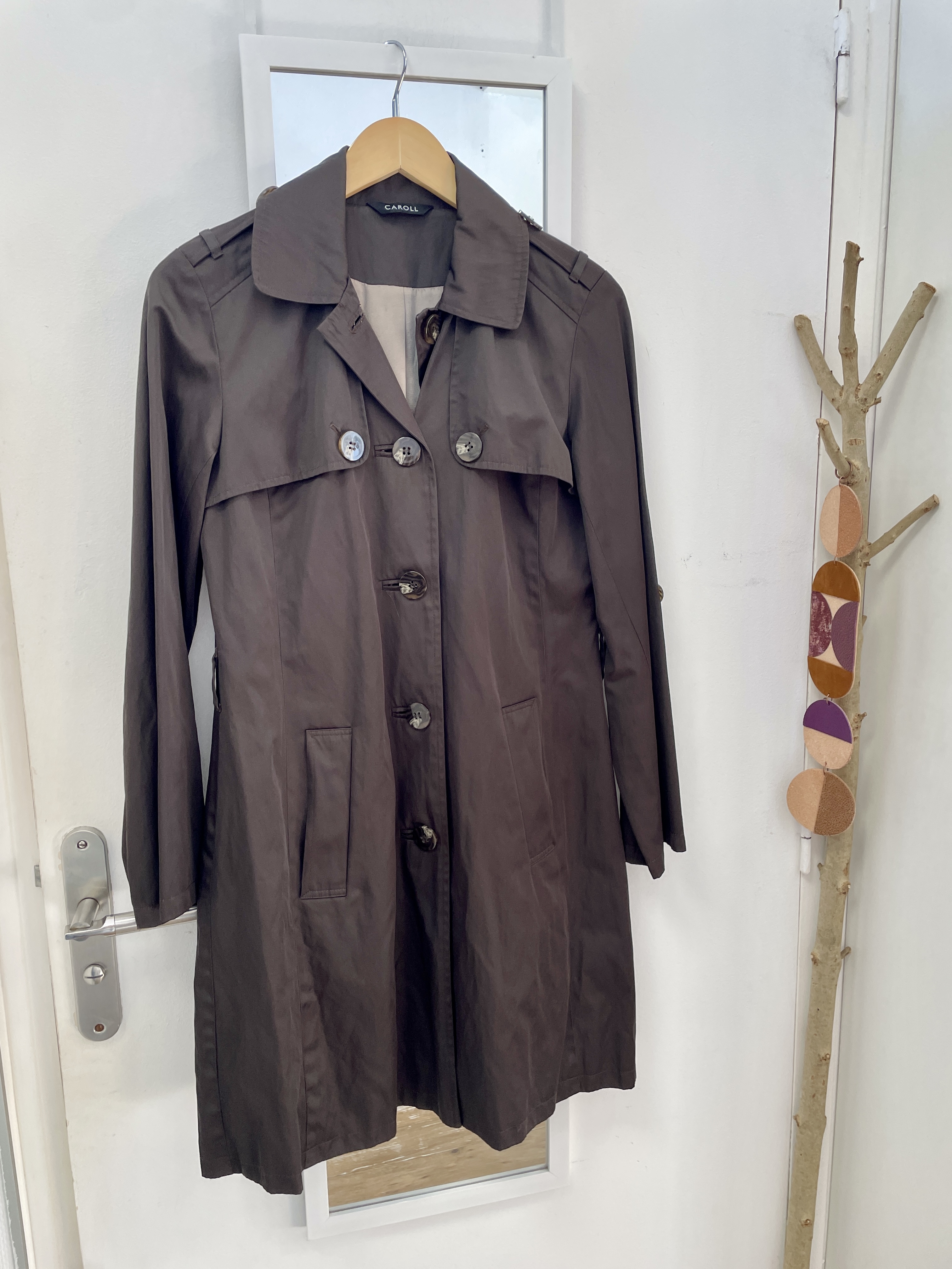 pimkie, veste, seconde main, friperie, vêtements, prêt à porter, marque française, kapsule éphémère, trench, caroll