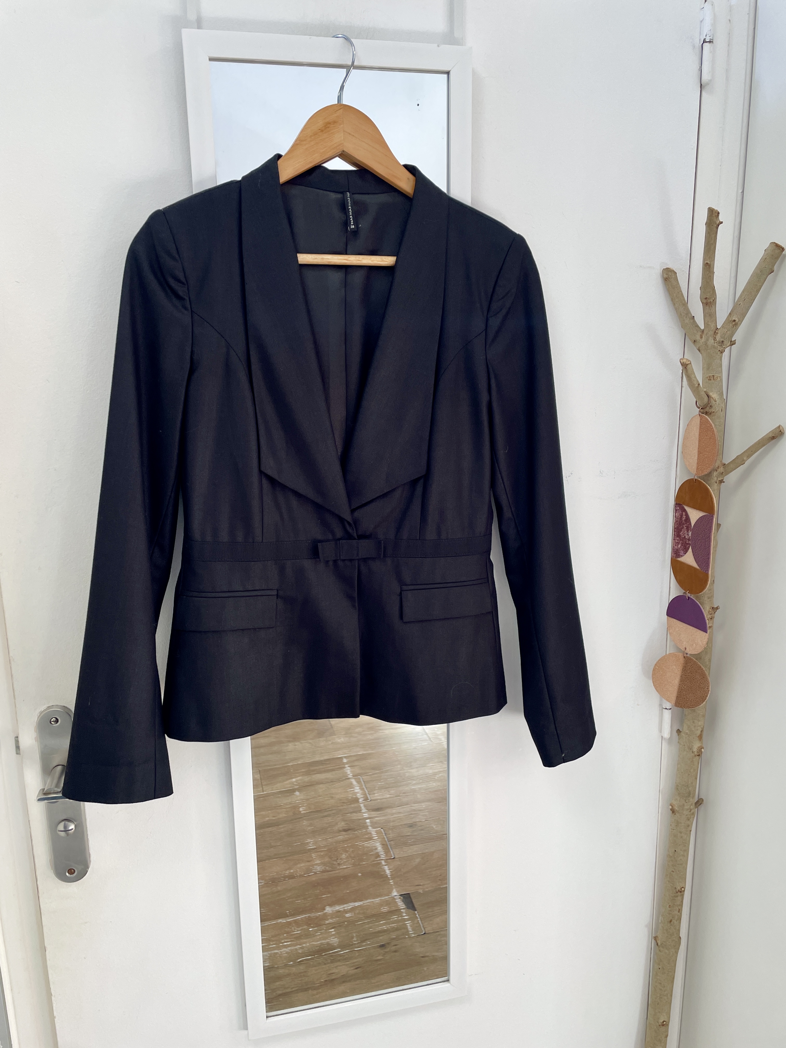 naf naf, veste, seconde main, friperie, vêtements, prêt à porter, marque française, tailleur, kapsule 