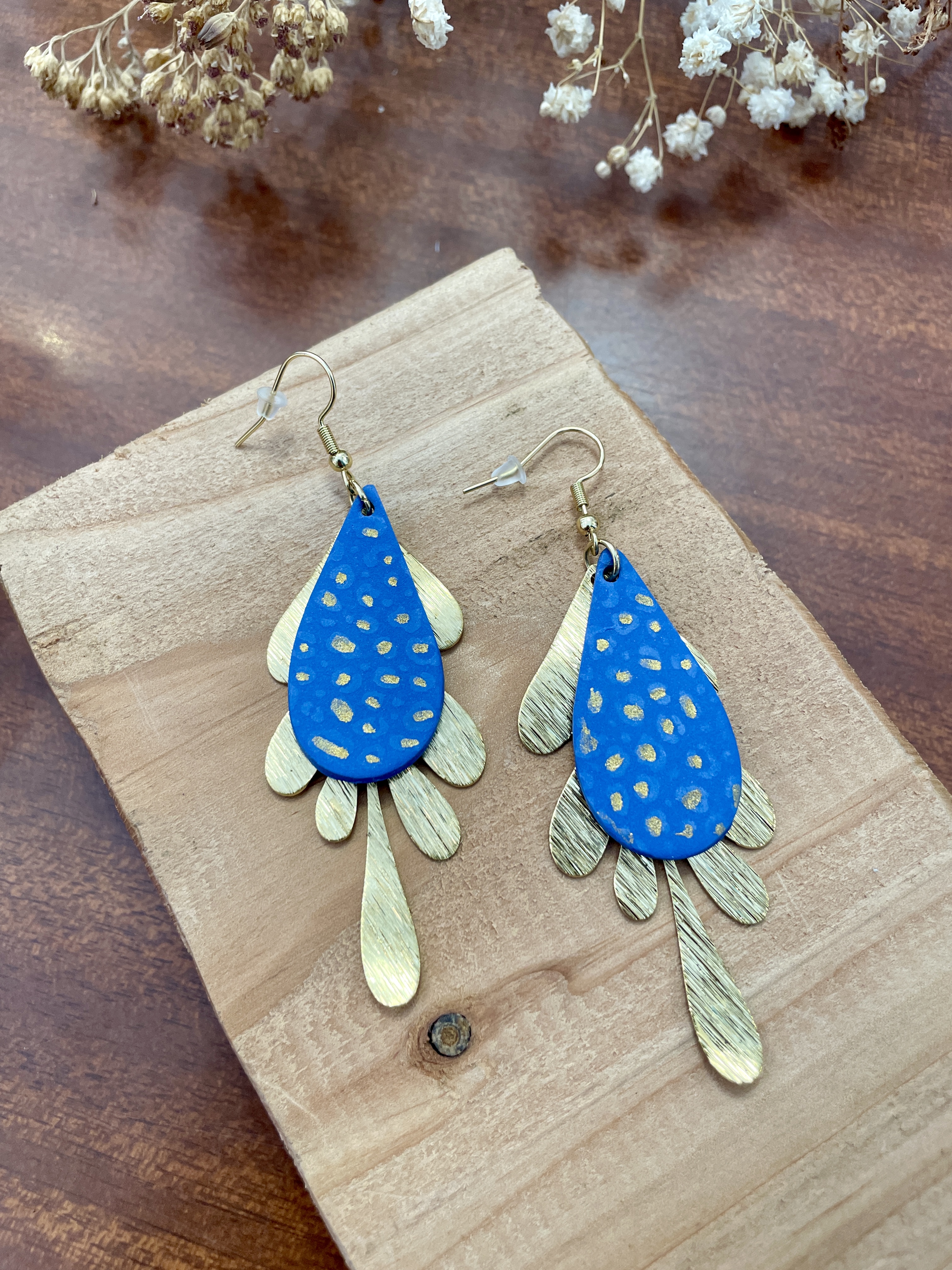 boucles d'oreilles, bijoux, porcelaine, créatrice française, modèle unique, idée cadeau, fait main, boutique de créateurs, boutique nantaise, kapsule éphémère