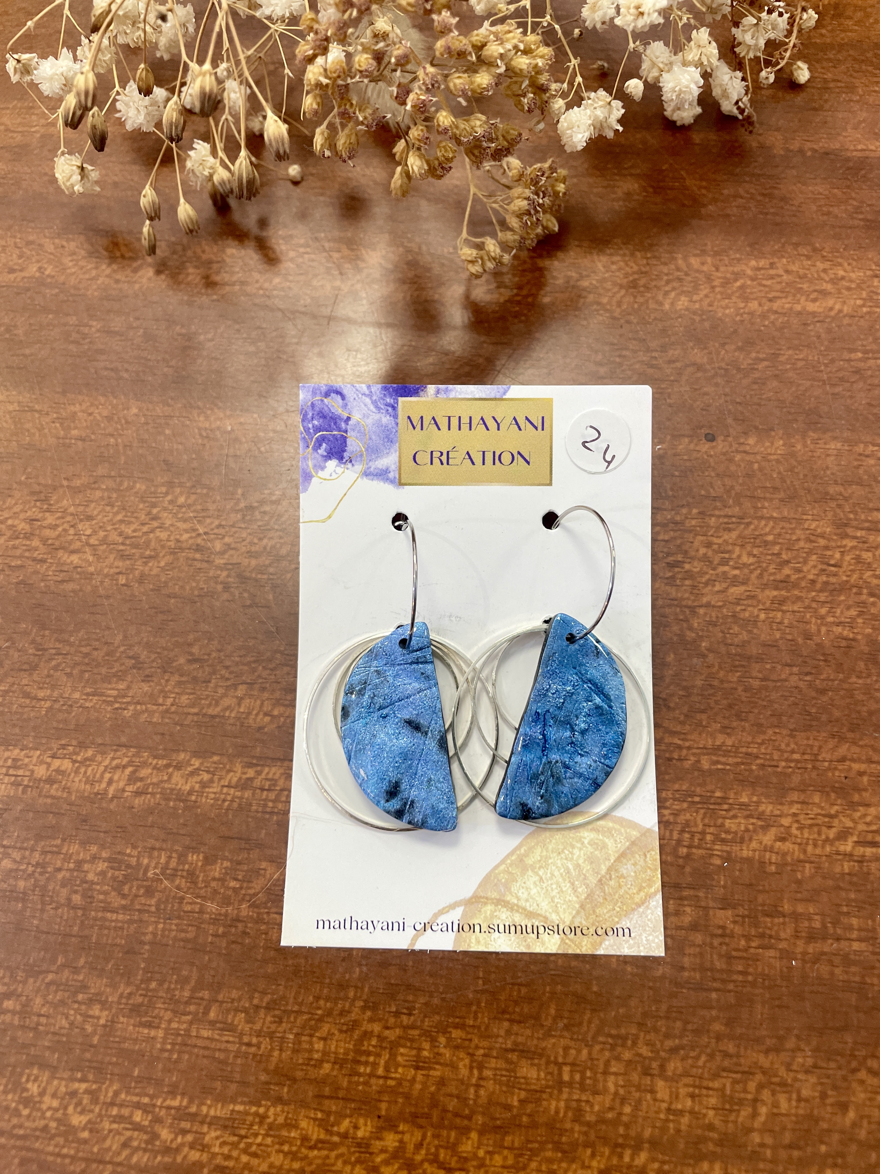 boucles d'oreilles, bijoux, argile polymère, acier inoxydable, fait main, modèle unique, idée cadeau, créatrice française, fabrication locale, made in france, boutique de créateurs, boutique nantaise, kapsule éphémére