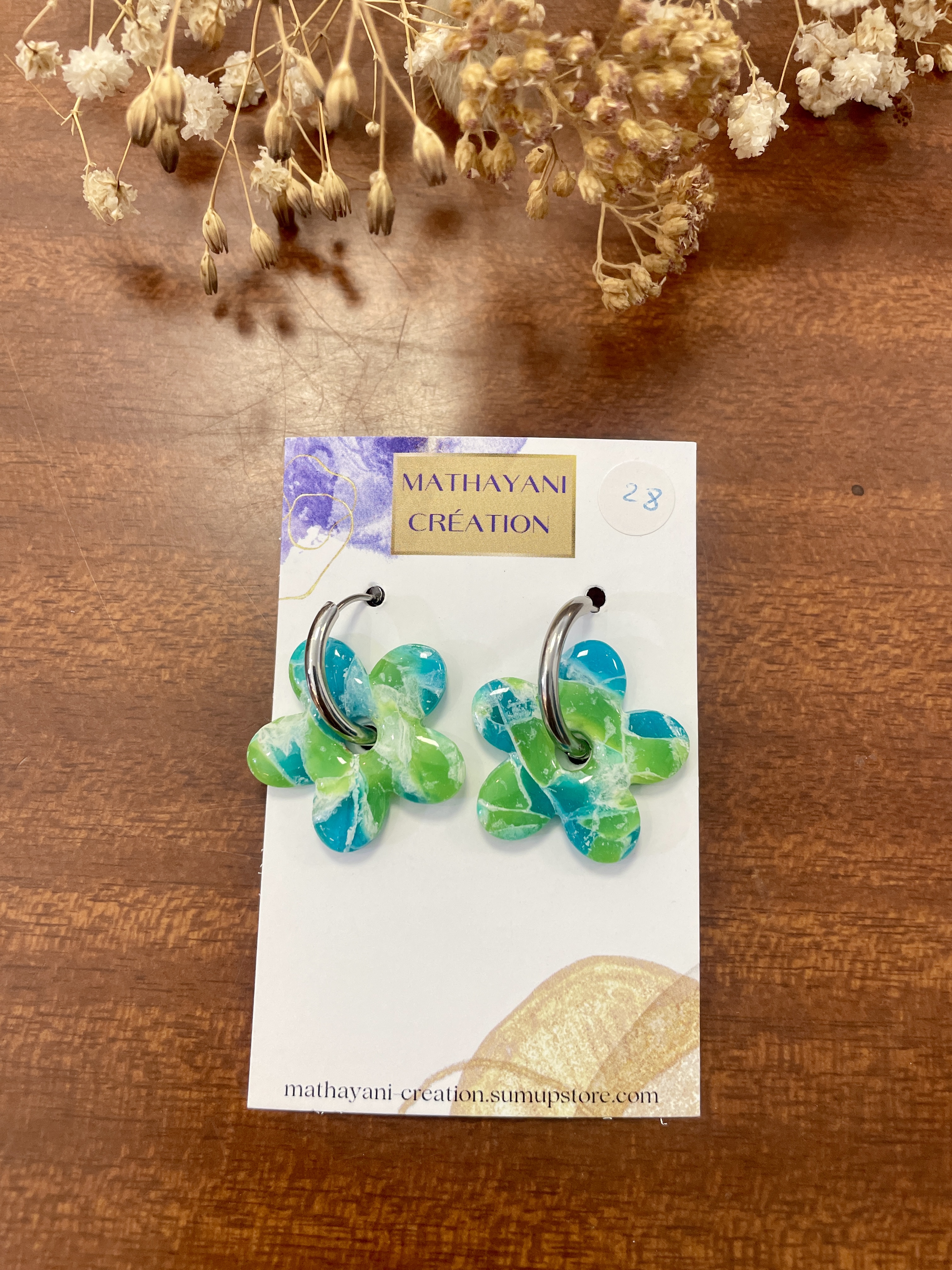 boucles d'oreilles, bijoux, argile polymère, acier inoxydable, fait main, modèle unique, idée cadeau, créatrice française, fabrication locale, made in france, boutique de créateurs, boutique nantaise, kapsule éphémére