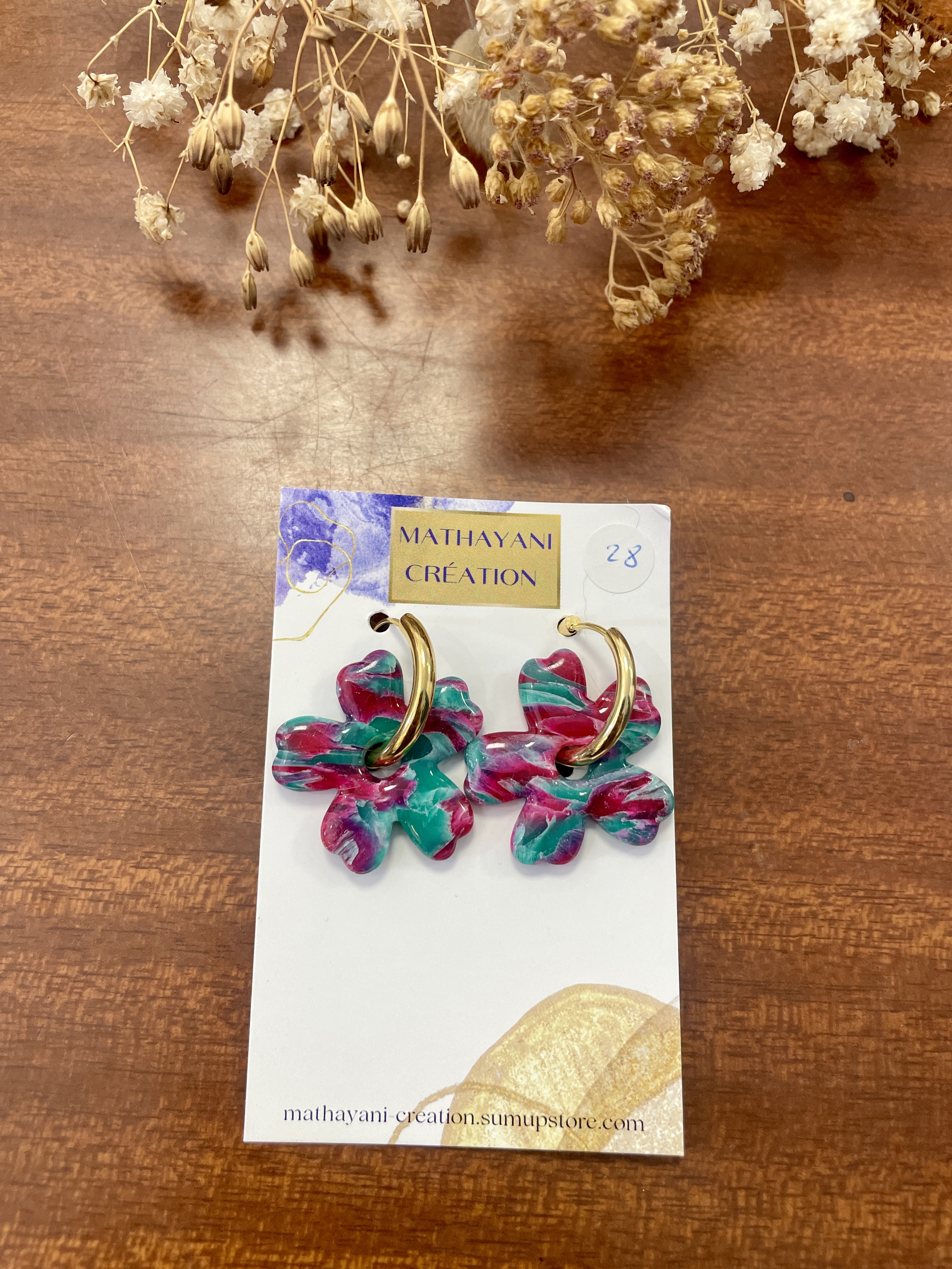 boucles d'oreilles, bijoux, argile polymère, acier inoxydable, fait main, modèle unique, idée cadeau, créatrice française, fabrication locale, made in france, boutique de créateurs, boutique nantaise, kapsule éphémére