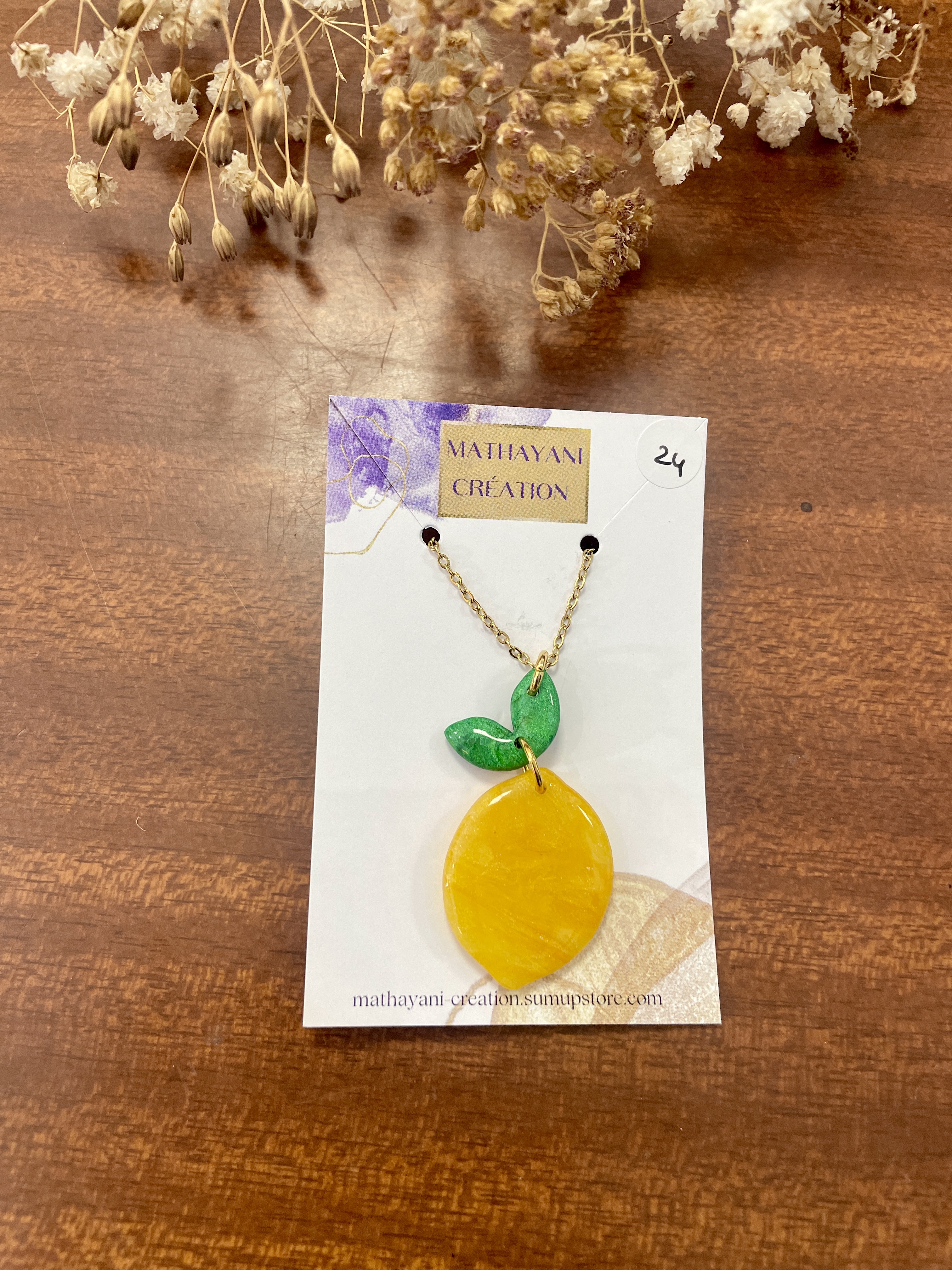 boucles d'oreilles, bijoux, argile polymère, acier inoxydable, fait main, modèle unique, idée cadeau, créatrice française, fabrication locale, made in france, boutique de créateurs, boutique nantaise, kapsule éphémére
