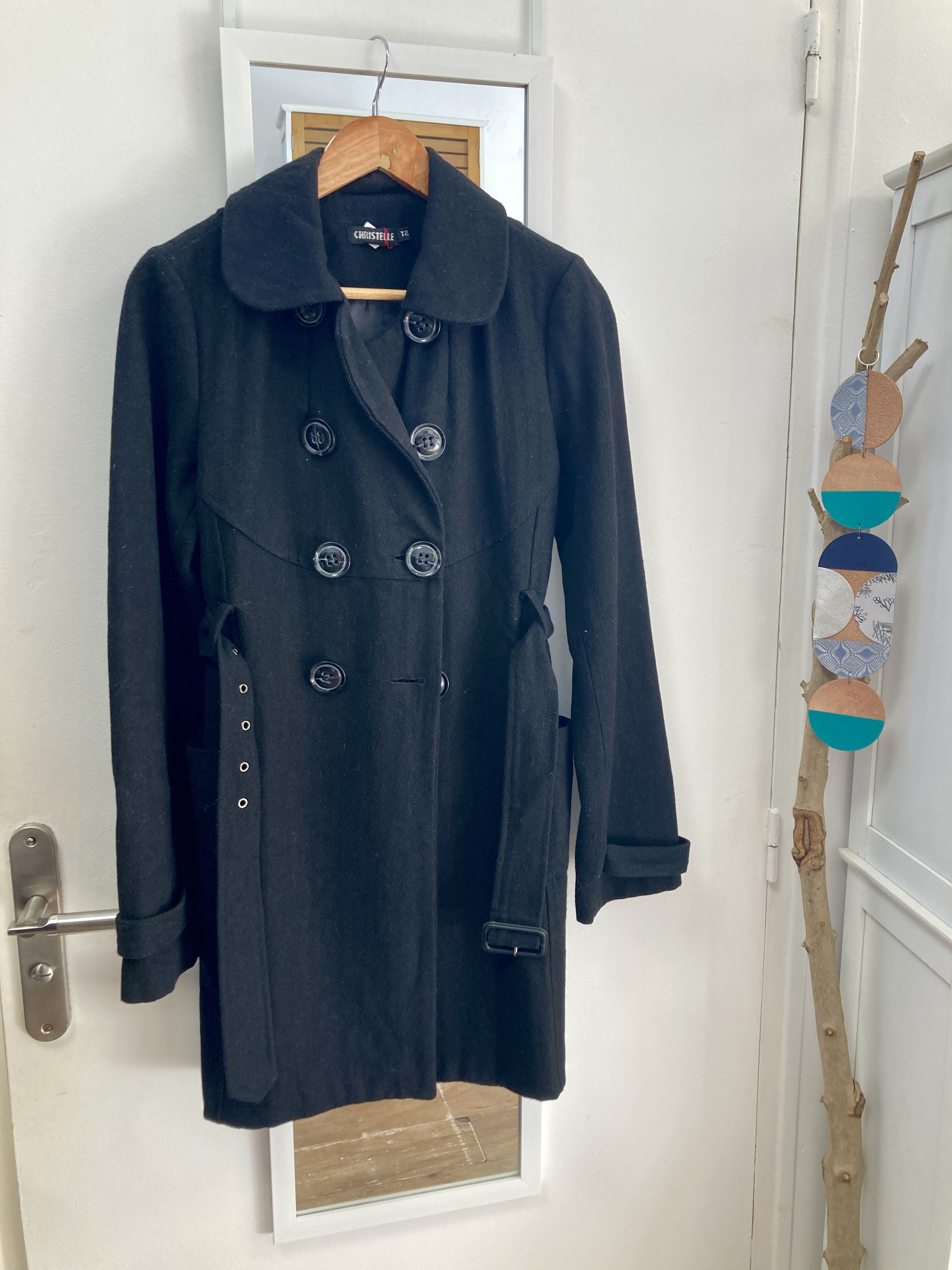 manteau, doudoune, hiver, prêt à porter, mode durable, seconde main, ethique, friperie, marque française, boutique nantaise, kapsule éphémère, christelle