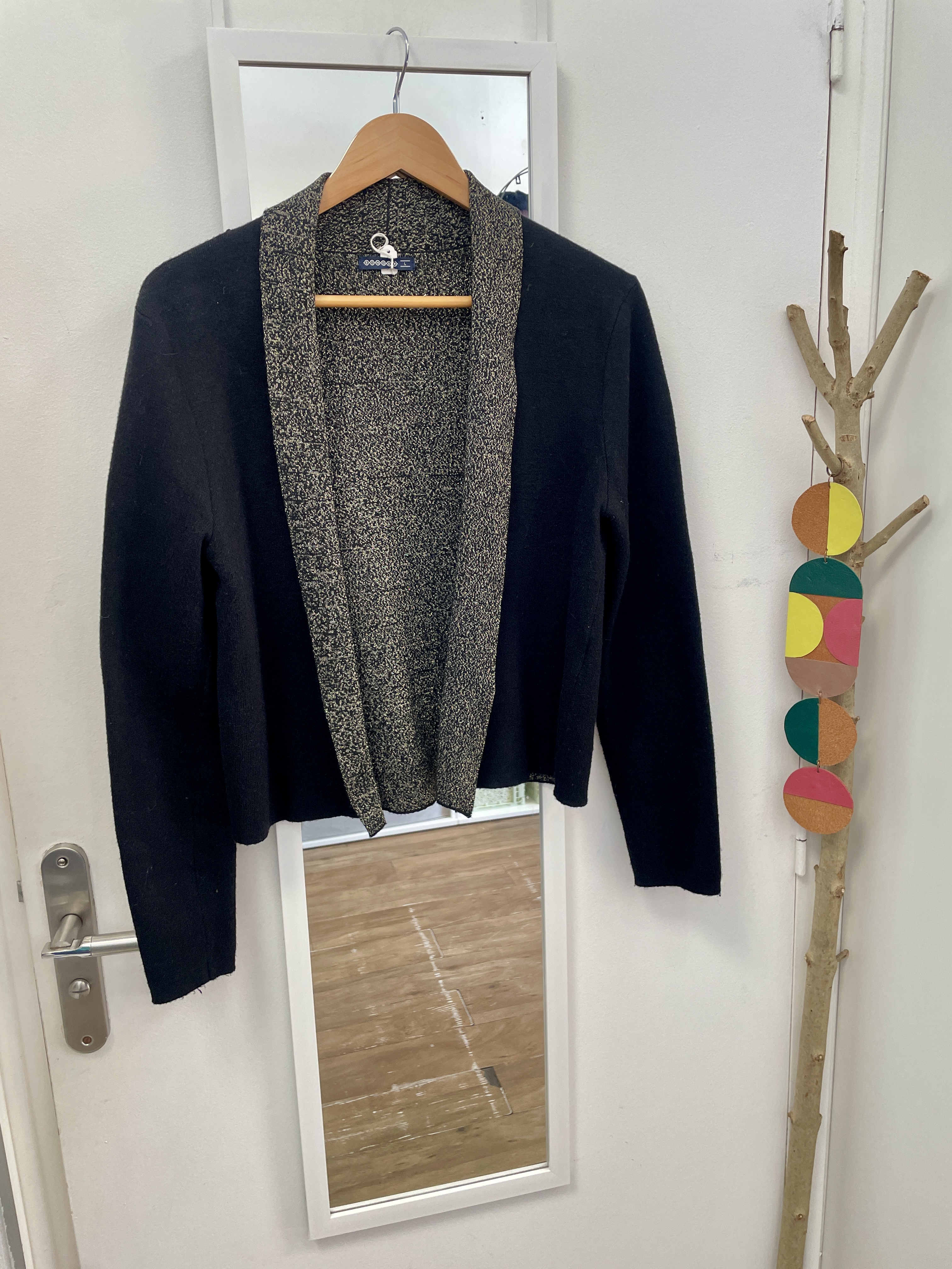 pull, vêtement, prêt à porter, mode, friperie, seconde main, marque française, kapsule éphémère, bonobo