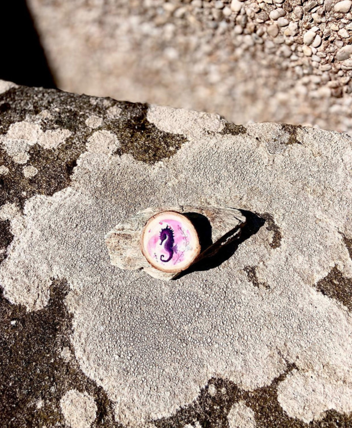 illustration, dessin, broche, barrettes, jeu, jeunesse, carte, affiche, création française, fait main, idée cadeau, boutique de créateurs, boutique nantaise, kapsule éphémère