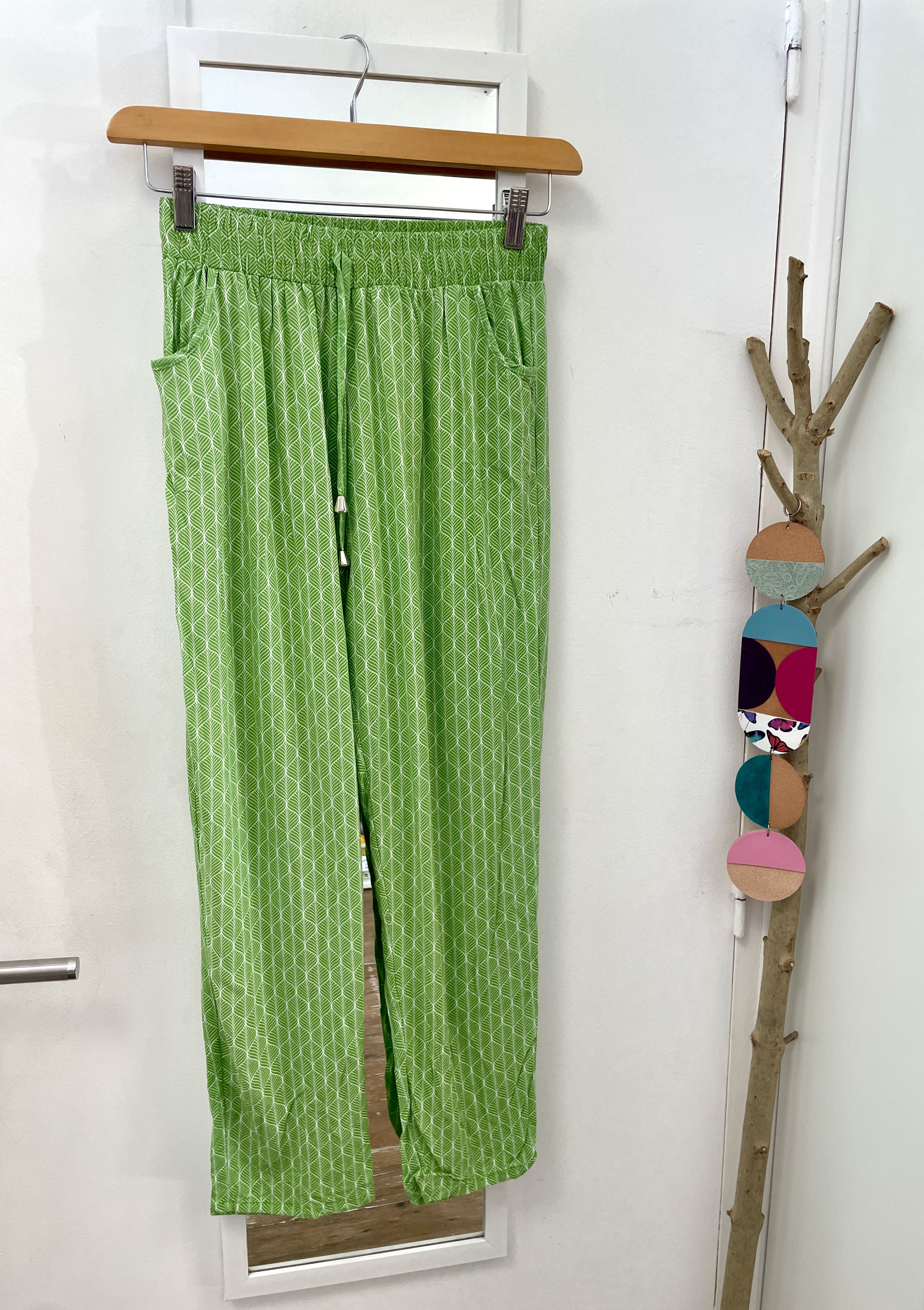 palazzo, pantalon, jean, seconde main, mode durable, friperie, vêtement d'occasion, boutique nantaise, kapsule éphémère, taille unique, culture sud