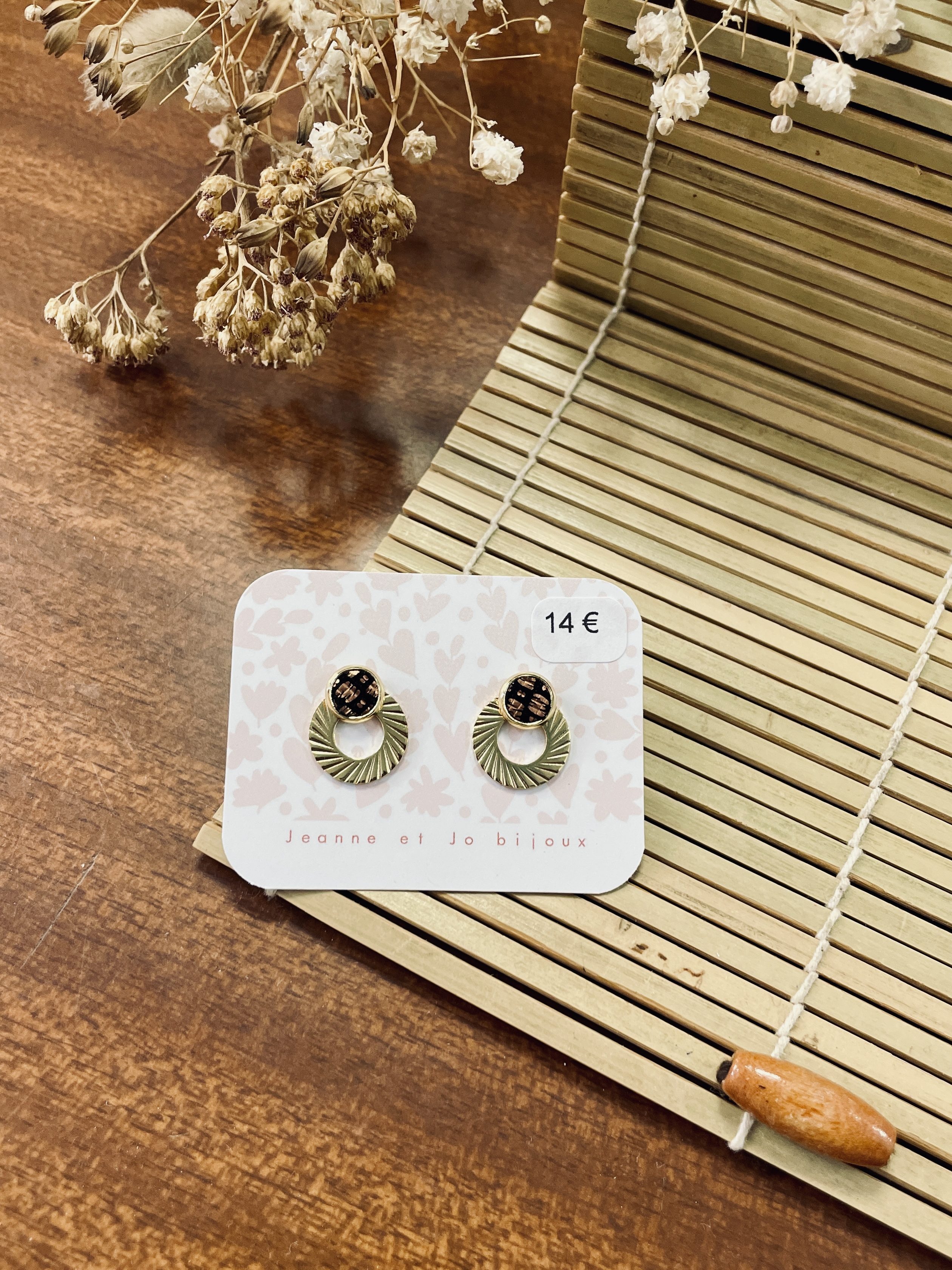 pin's, broche, bijoux, cuir, fait main, créatrice française, made in france, idée cadeau, boutique nantaise, boutique de créateurs, kapsule éphémère