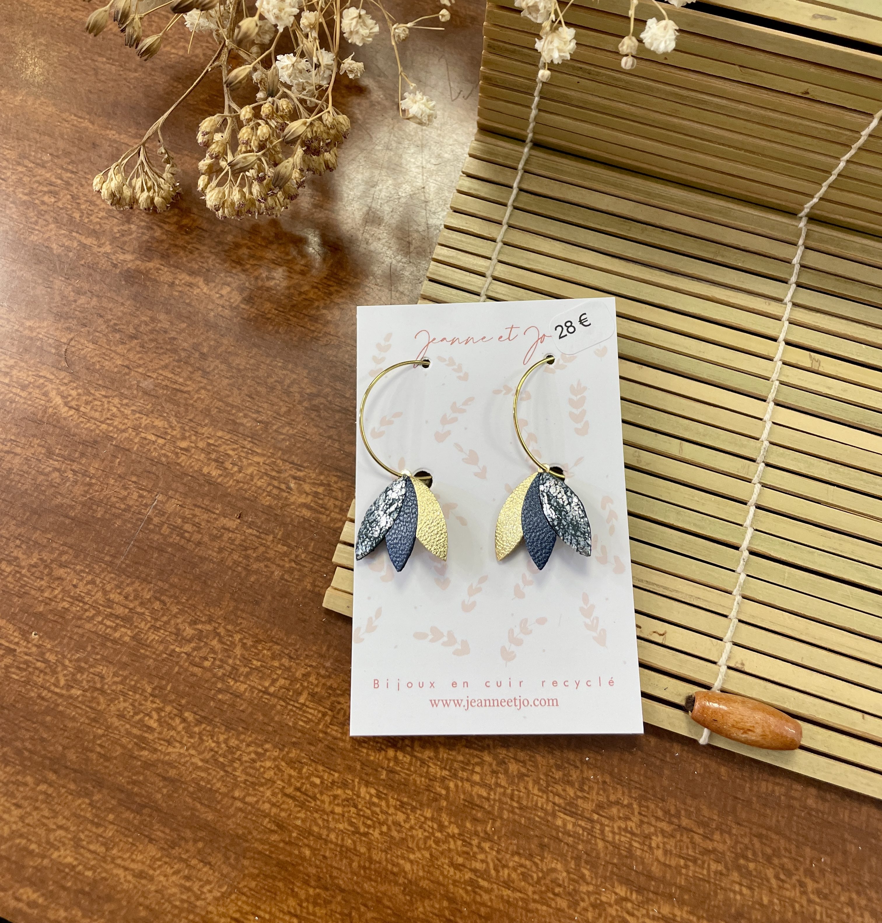 pin's, broche, bijoux, cuir, fait main, créatrice française, made in france, idée cadeau, boutique nantaise, boutique de créateurs, kapsule éphémère