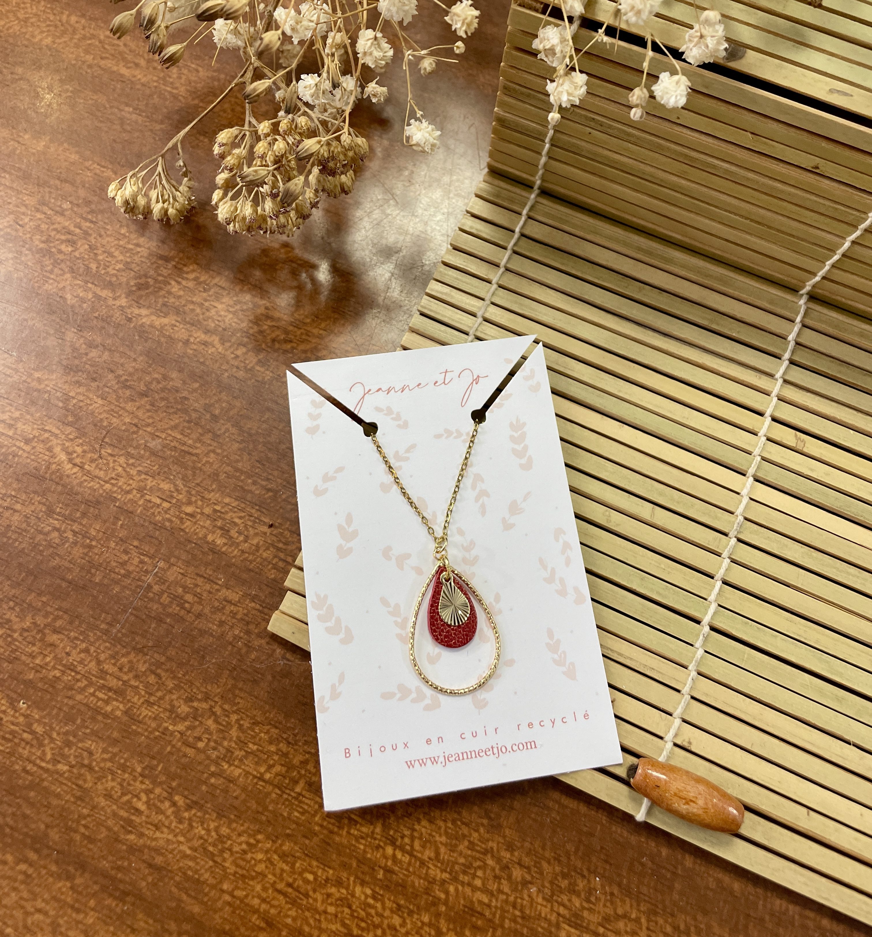 , pin's, broche, bijoux, cuir, fait main, créatrice française, made in france, idée cadeau, boutique nantaise, boutique de créateurs, kapsule éphémère
