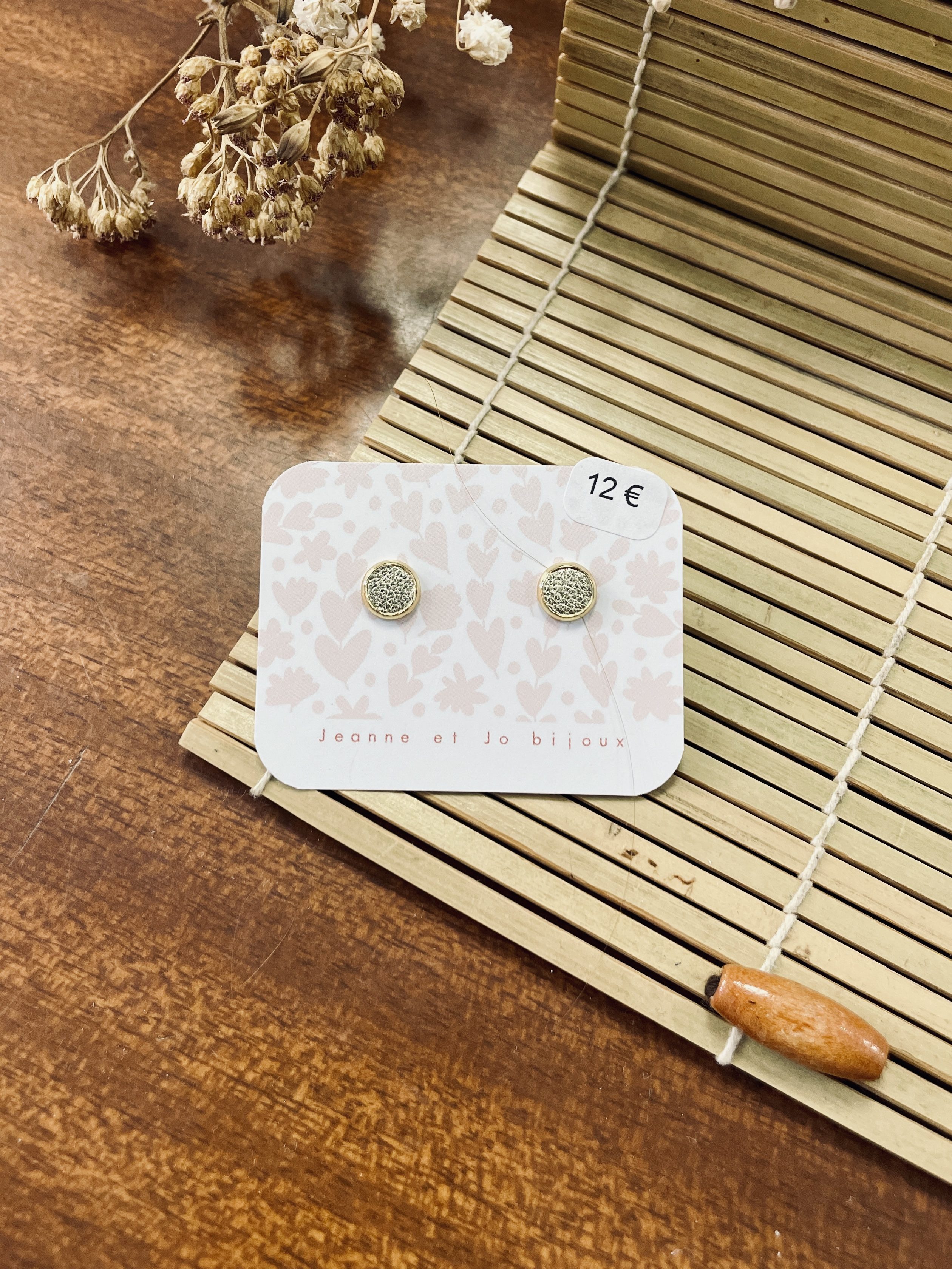 pin's, broche, bijoux, cuir, fait main, créatrice française, made in france, idée cadeau, boutique nantaise, boutique de créateurs, kapsule éphémère