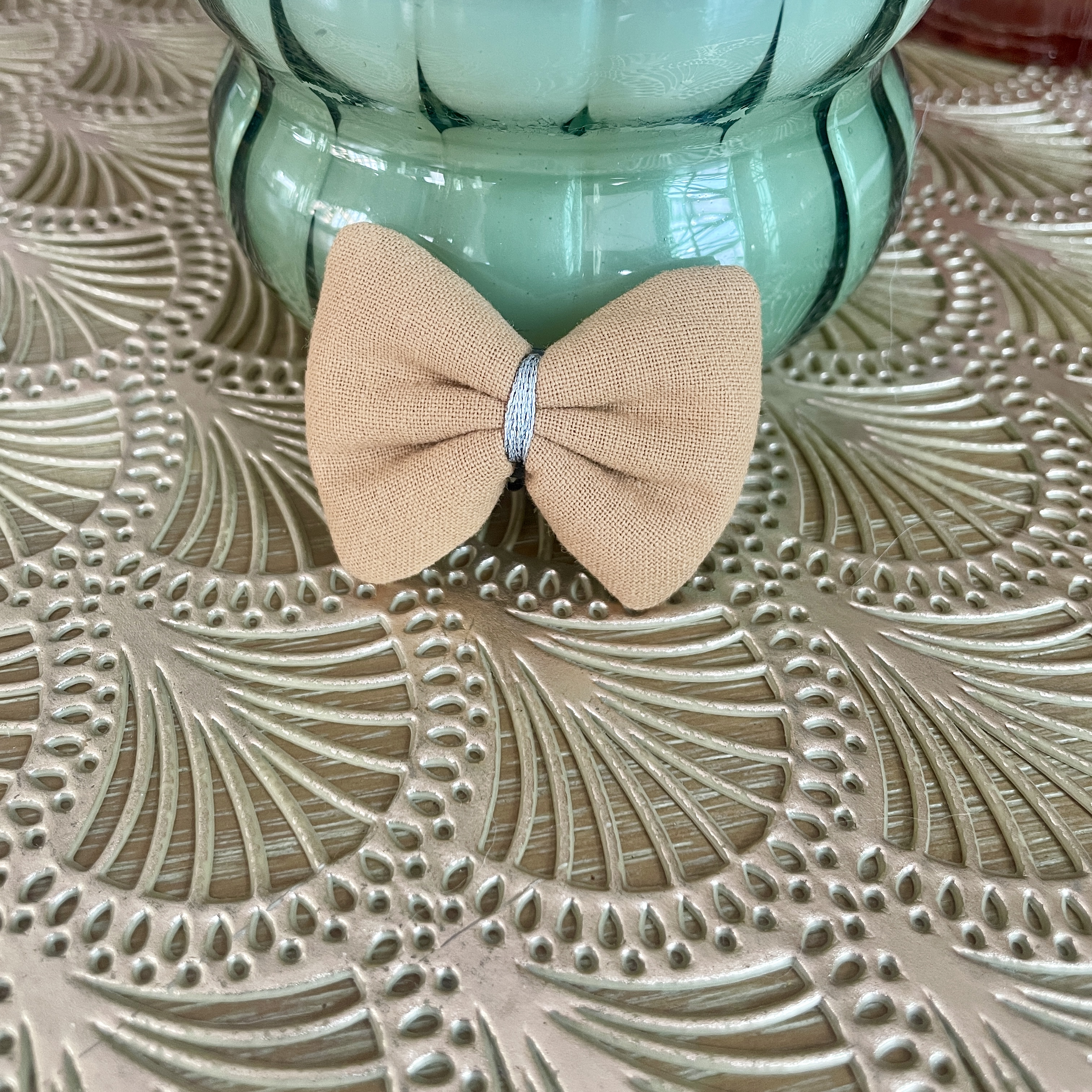barrette, noeud, accessoires cheveux, accessoires enfant, barrette antiglisse, accessoire en tissu, fait main, modèle unique, idée cadeau, boutique nantaise, boutique de créateurs, kapsule éphémère