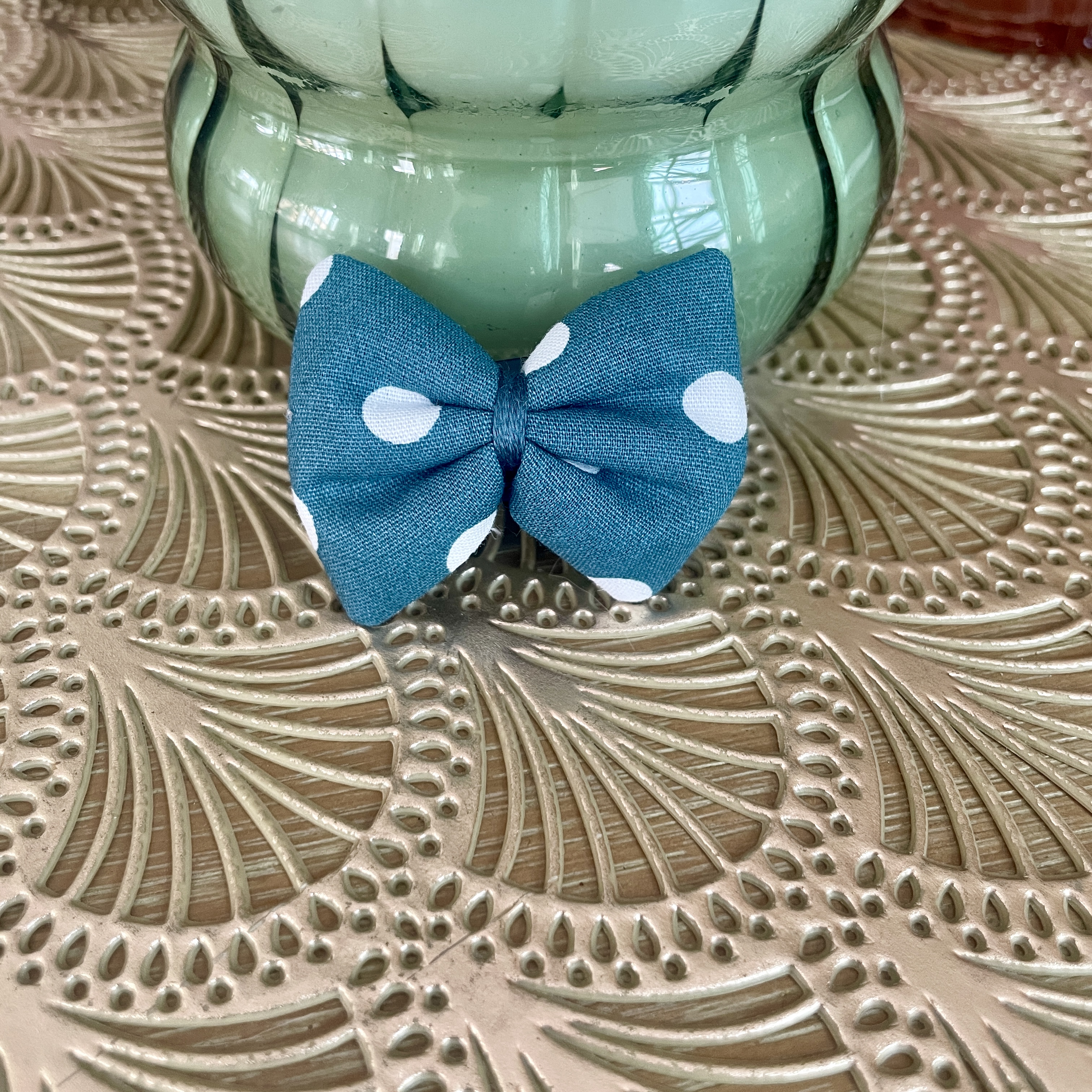 barrette, noeud, accessoires cheveux, accessoires enfant, barrette antiglisse, accessoire en tissu, fait main, modèle unique, idée cadeau, boutique nantaise, boutique de créateurs, kapsule éphémère