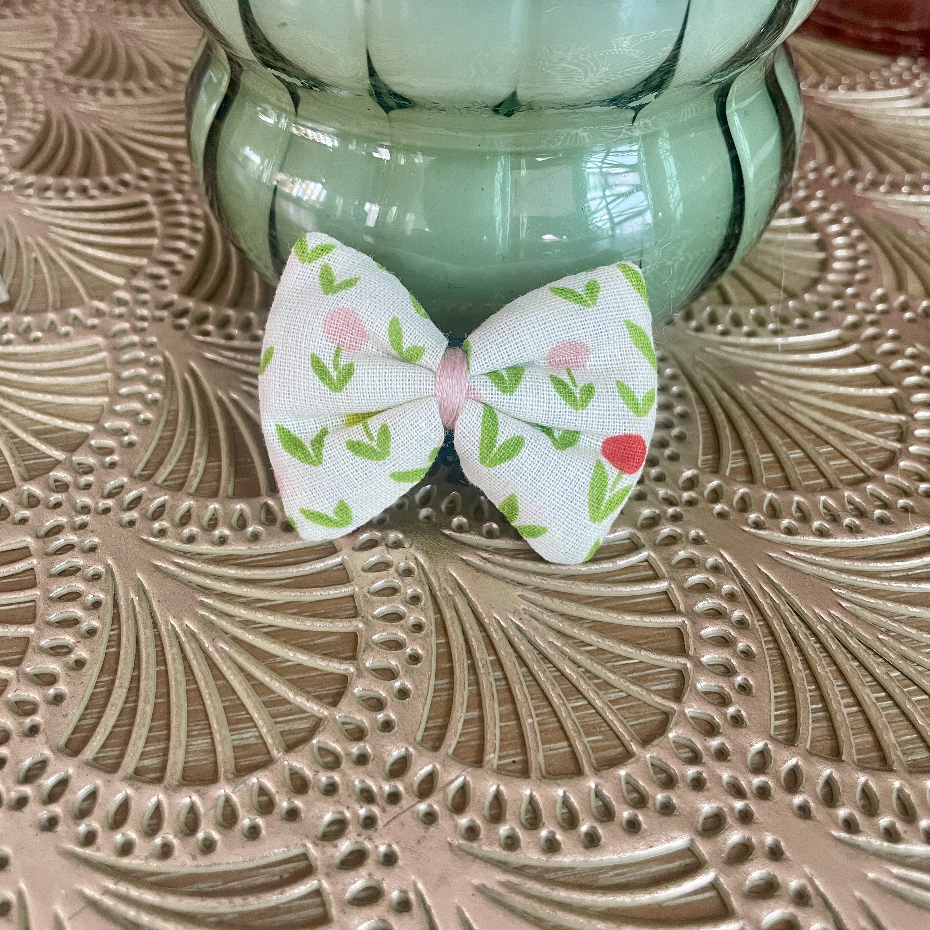 barrette, noeud, accessoires cheveux, accessoires enfant, barrette antiglisse, accessoire en tissu, fait main, modèle unique, idée cadeau, boutique nantaise, boutique de créateurs, kapsule éphémère
