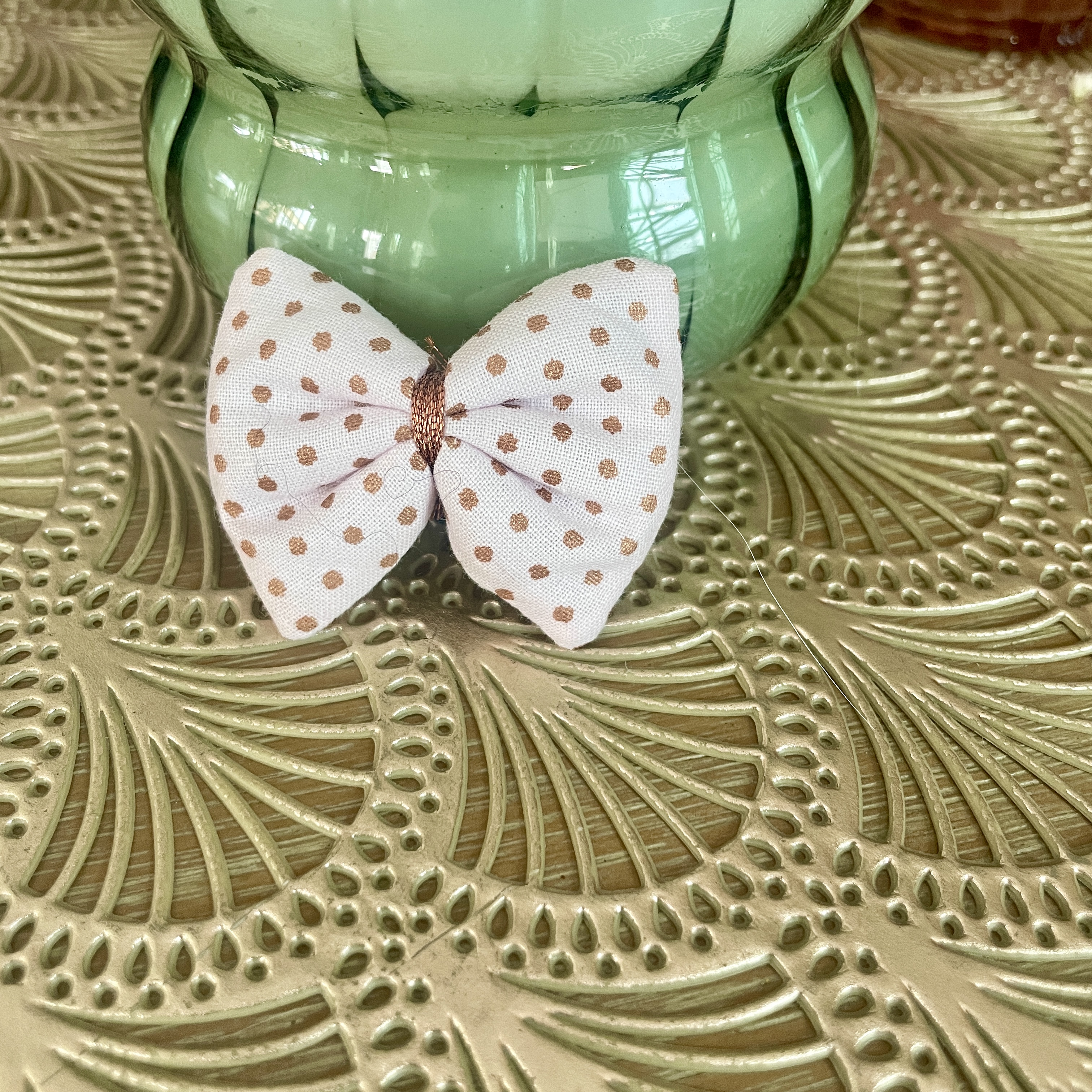 barrette, noeud, accessoires cheveux, accessoires enfant, barrette antiglisse, accessoire en tissu, fait main, modèle unique, idée cadeau, boutique nantaise, boutique de créateurs, kapsule éphémère