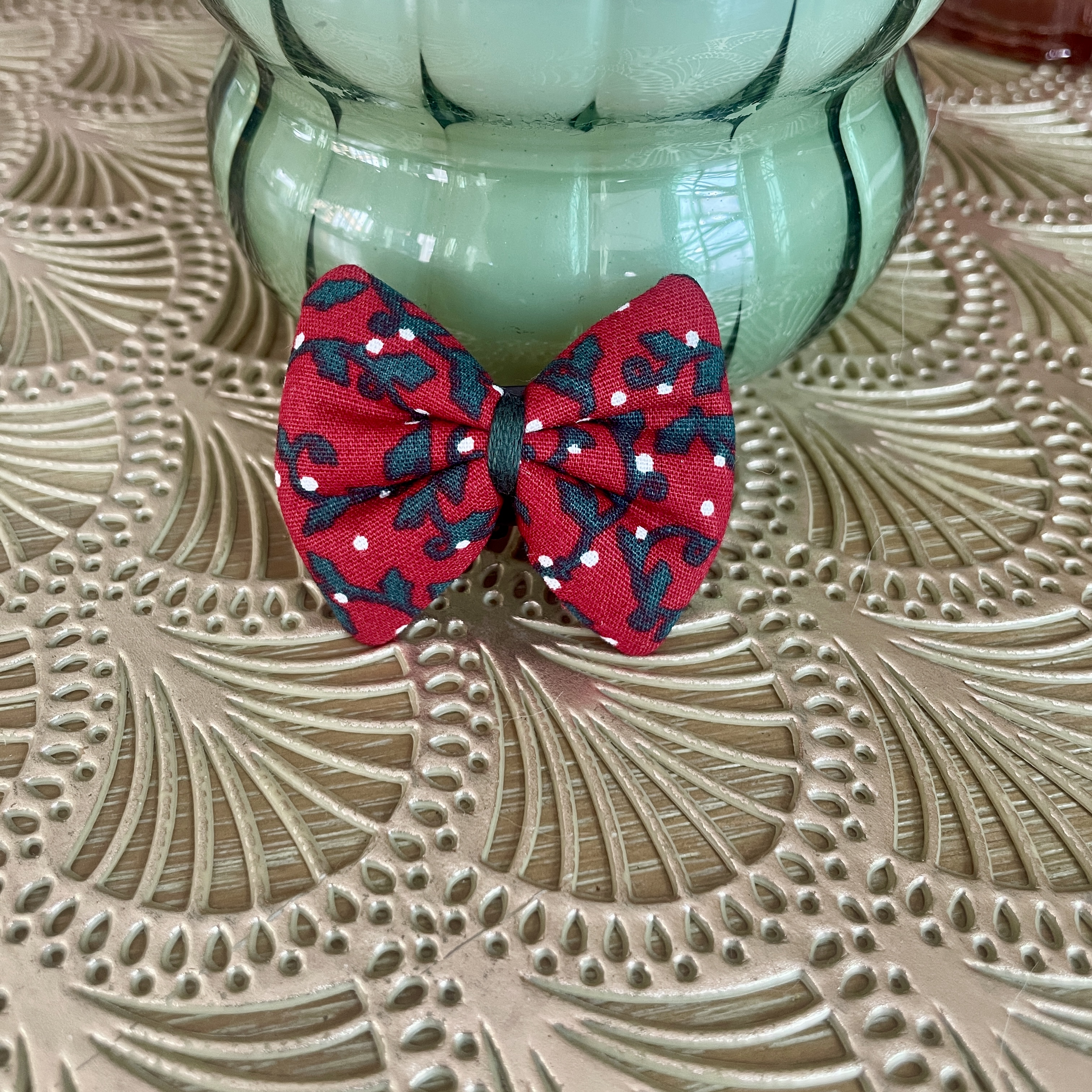 barrette, noeud, accessoires cheveux, accessoires enfant, barrette antiglisse, accessoire en tissu, fait main, modèle unique, idée cadeau, boutique nantaise, boutique de créateurs, kapsule éphémère