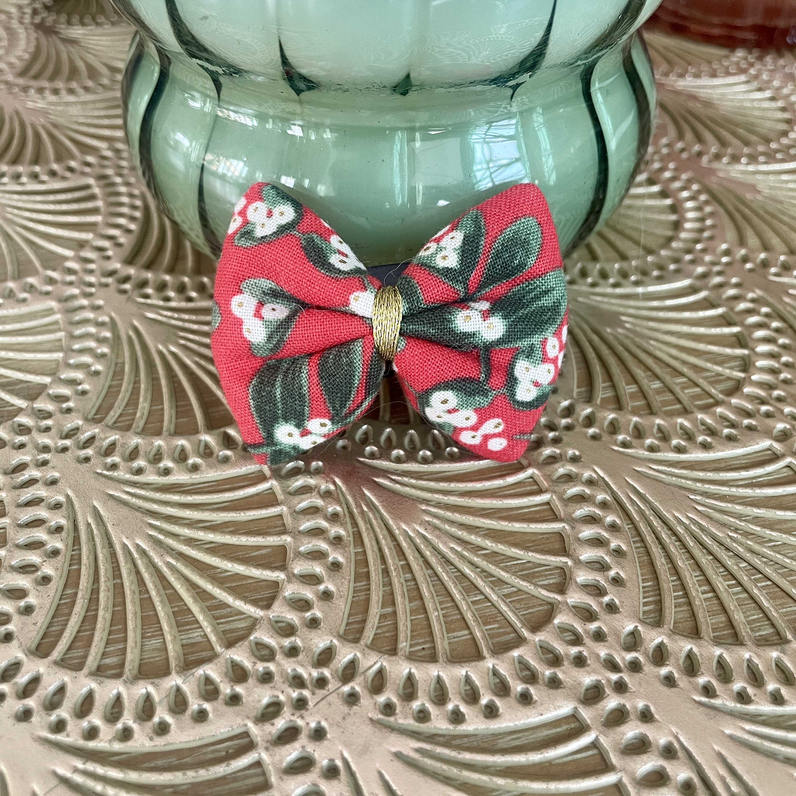 barrette, noeud, accessoires cheveux, accessoires enfant, barrette antiglisse, accessoire en tissu, fait main, modèle unique, idée cadeau, boutique nantaise, boutique de créateurs, kapsule éphémère